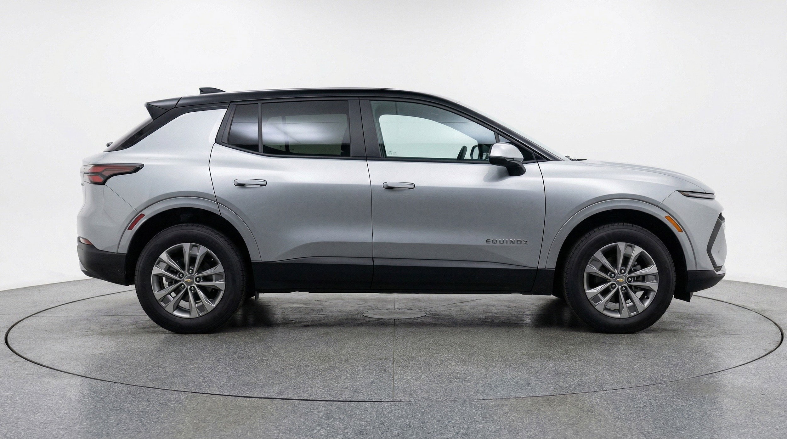 Thumbnail: 2025 Chevrolet Equinox - 11