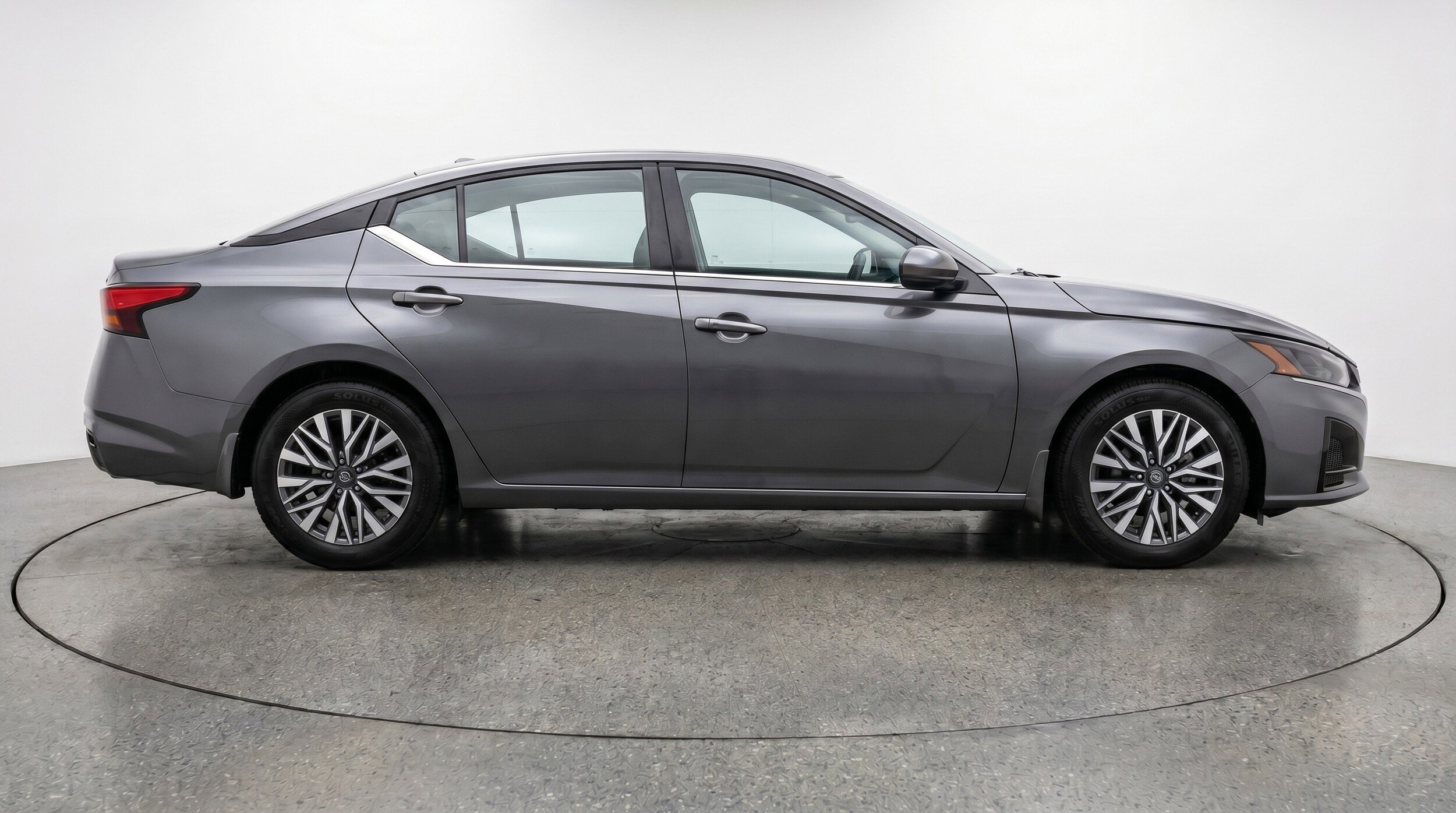 Thumbnail: 2025 Nissan Altima - 11