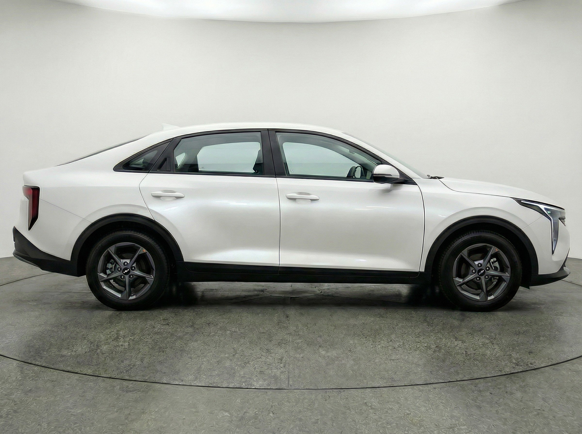 Thumbnail: 2025 Kia K4 - 11