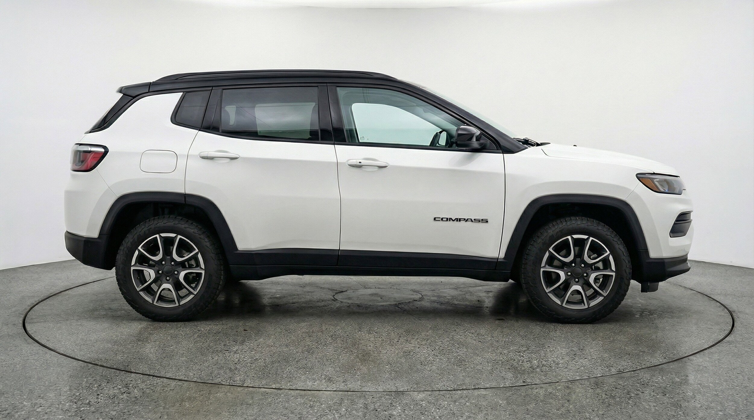 Thumbnail: 2025 Jeep Compass - 11