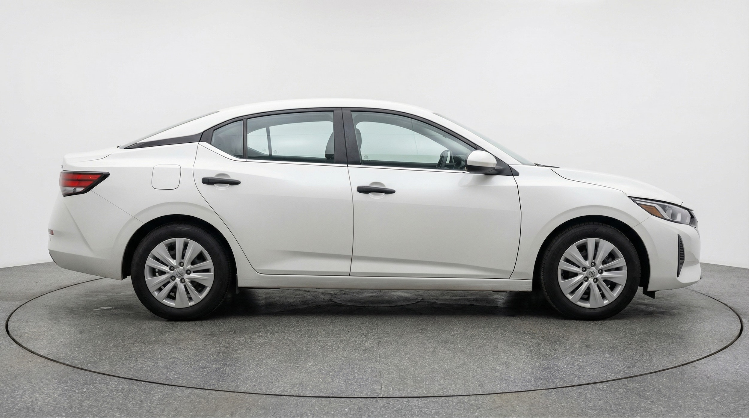 Thumbnail: 2025 Nissan Sentra - 8