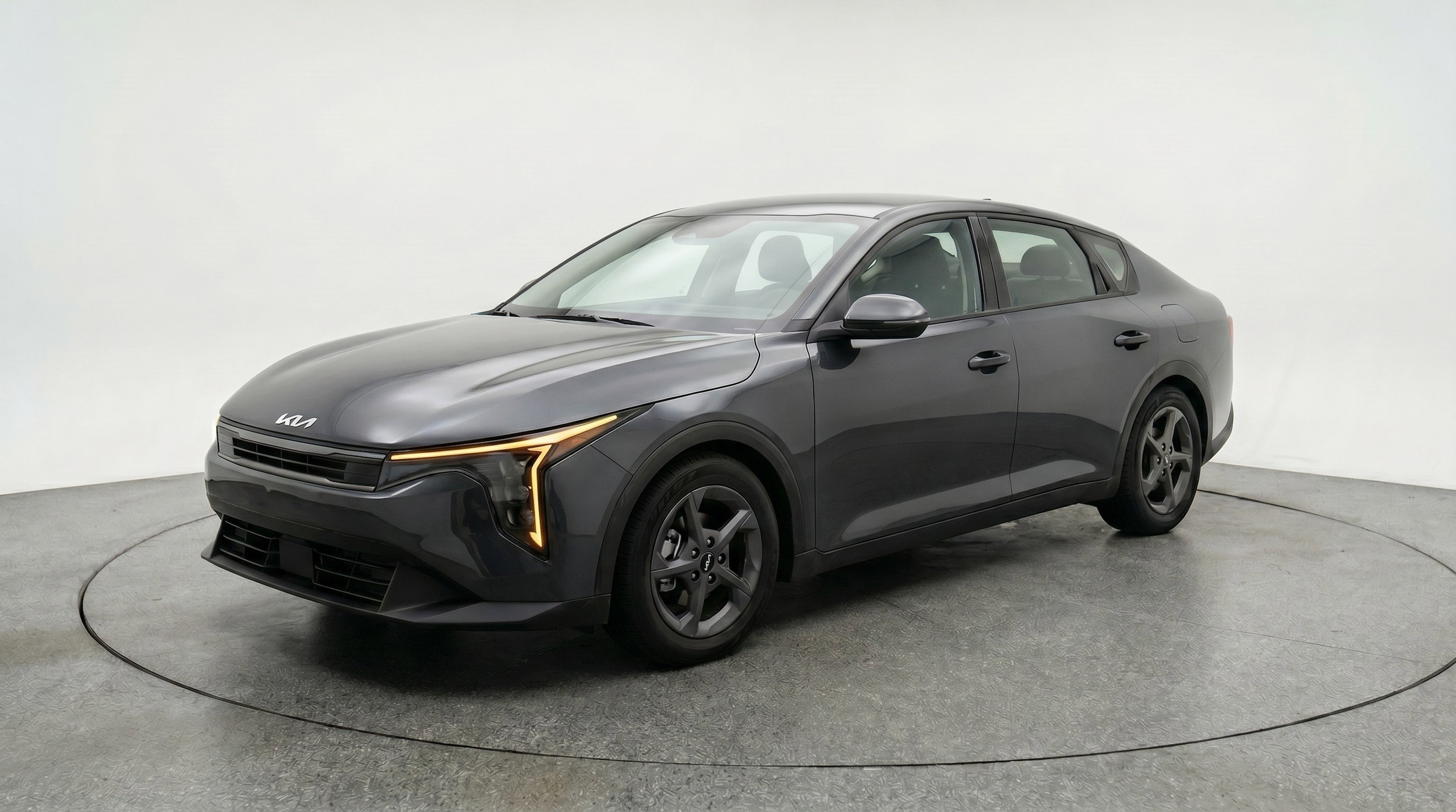 Thumbnail: 2025 Kia K4 - 3