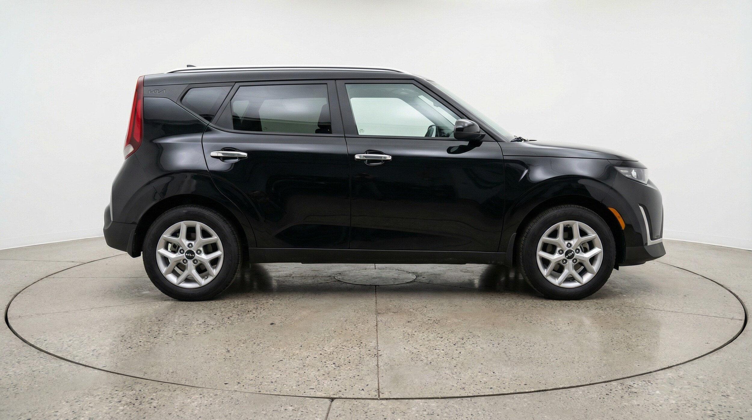 Thumbnail: 2025 Kia Soul - 8