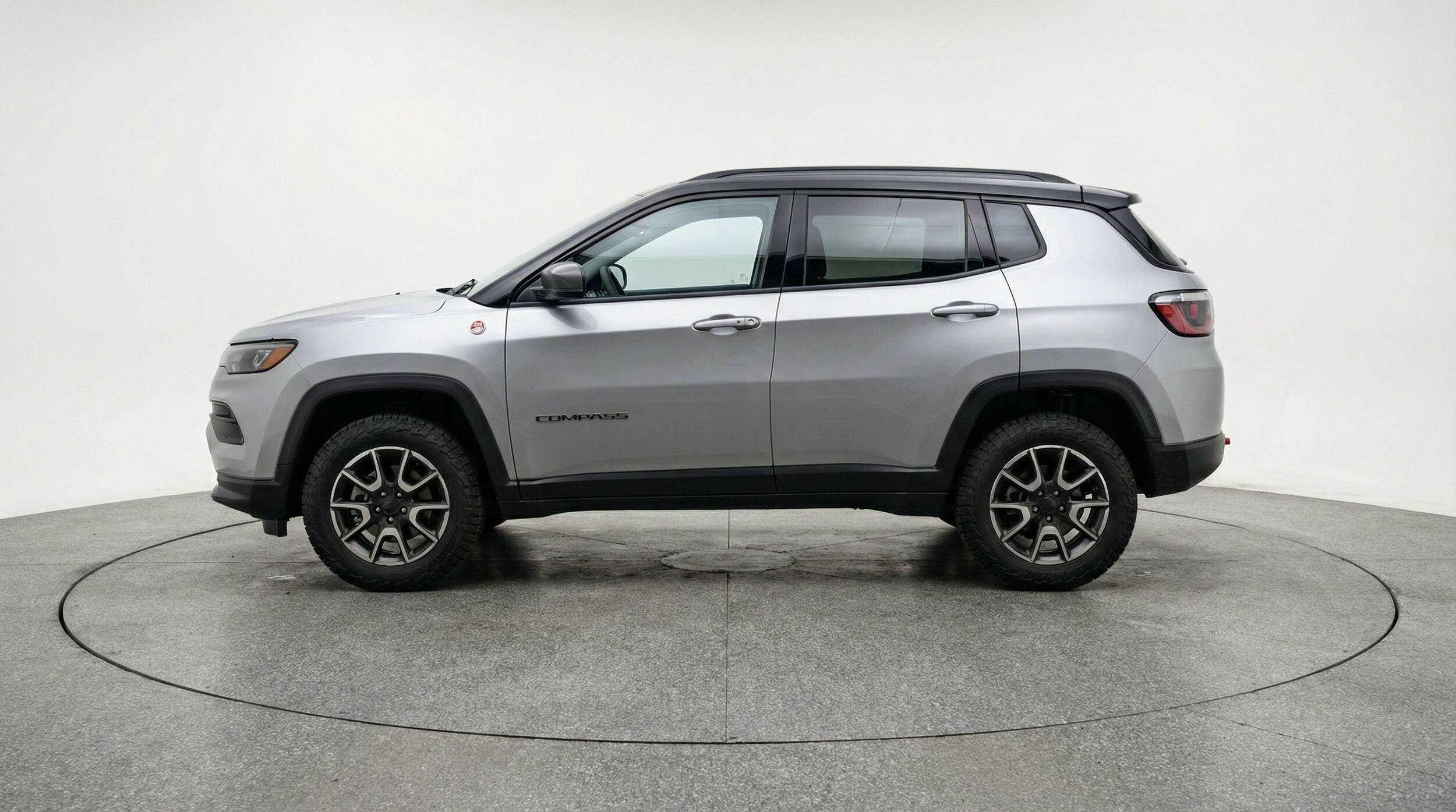 Thumbnail: 2025 Jeep Compass - 5