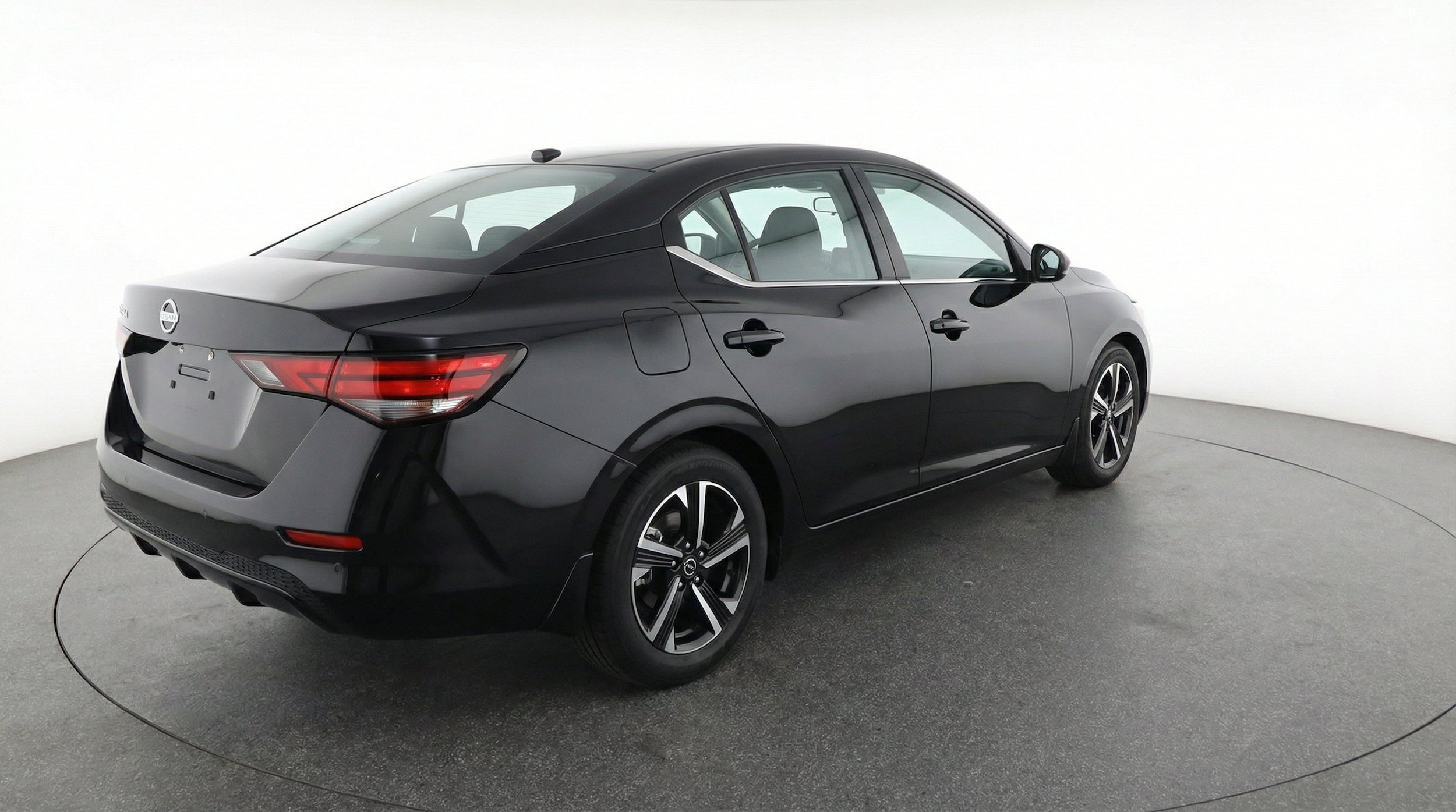Thumbnail: 2025 Nissan Sentra - 9