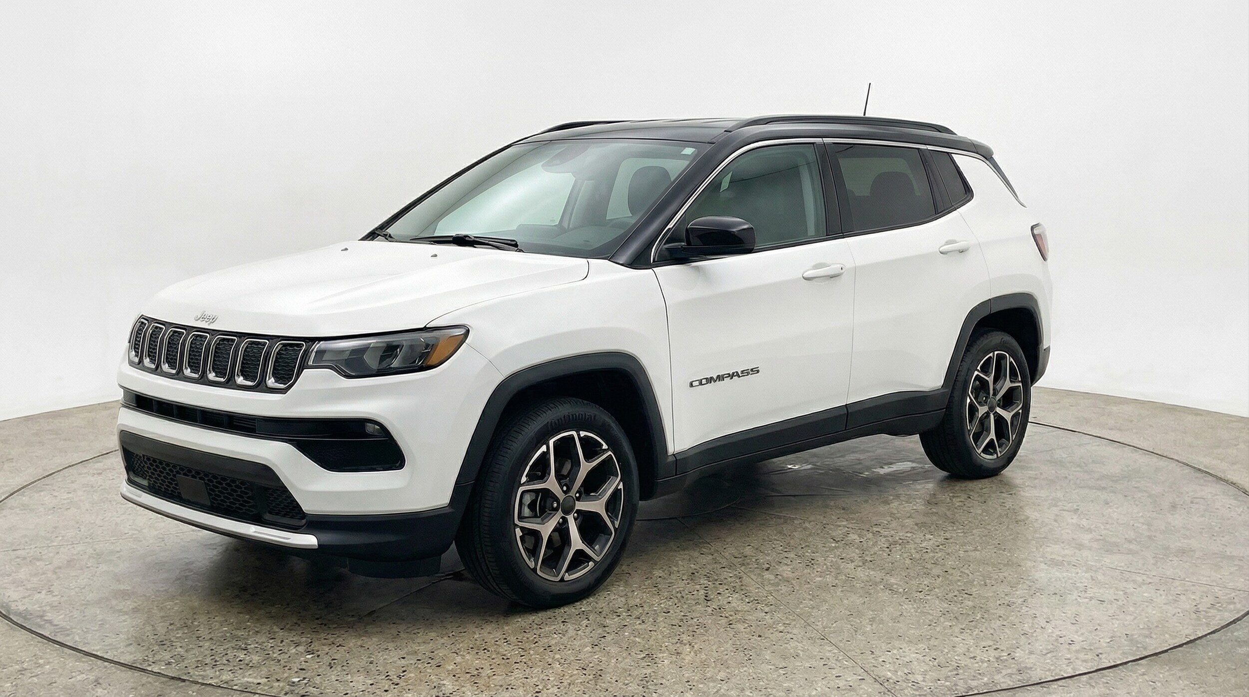 Thumbnail: 2025 Jeep Compass - 3