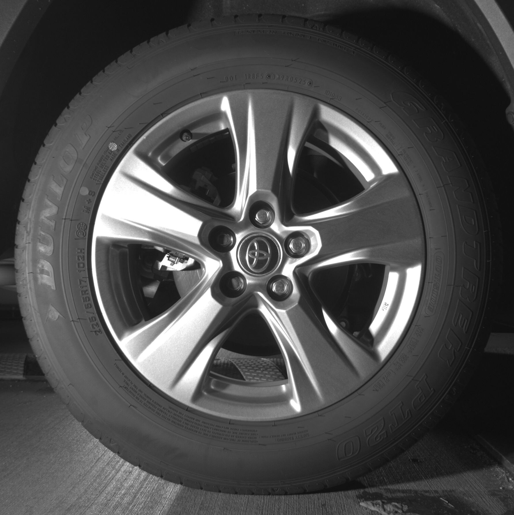 Thumbnail: 2025 Toyota RAV4 - 12