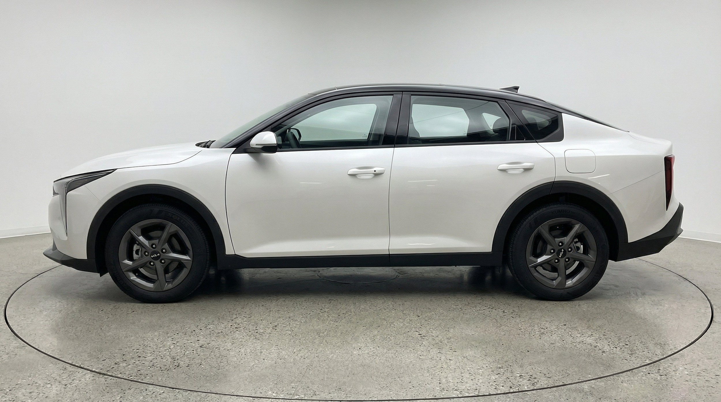 Thumbnail: 2026 Kia K4 - 5