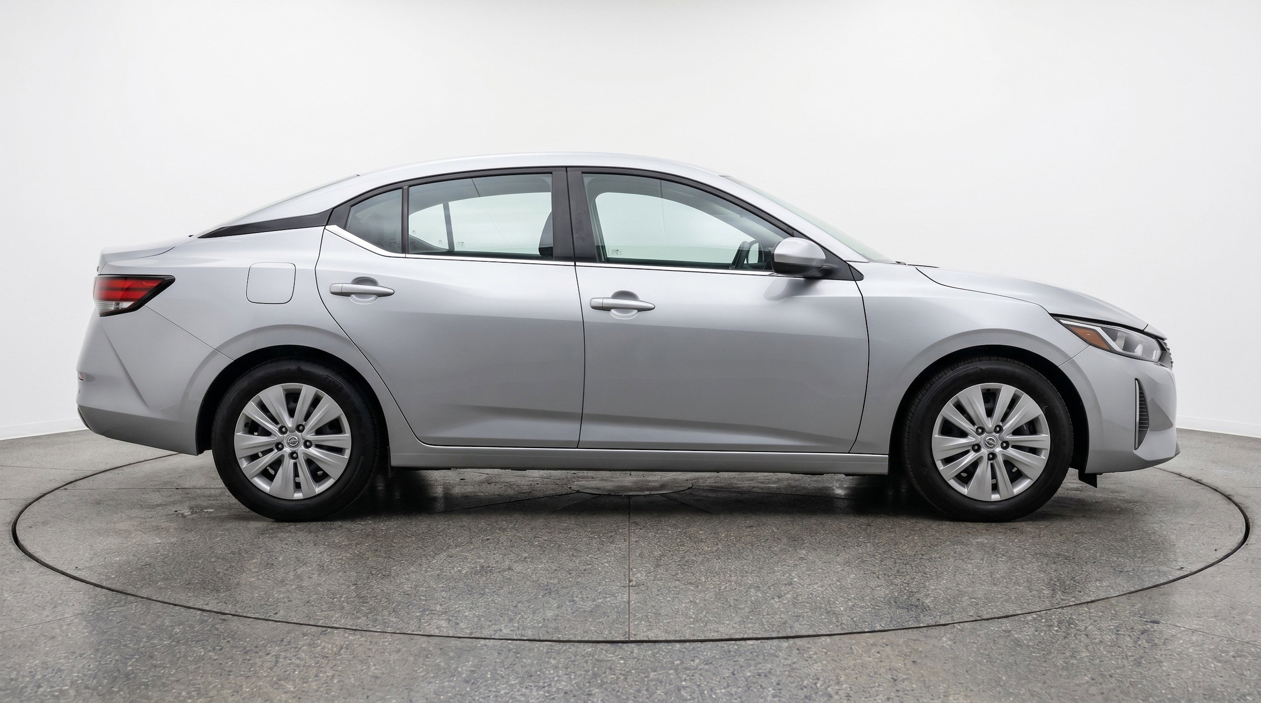 Thumbnail: 2025 Nissan Sentra - 11
