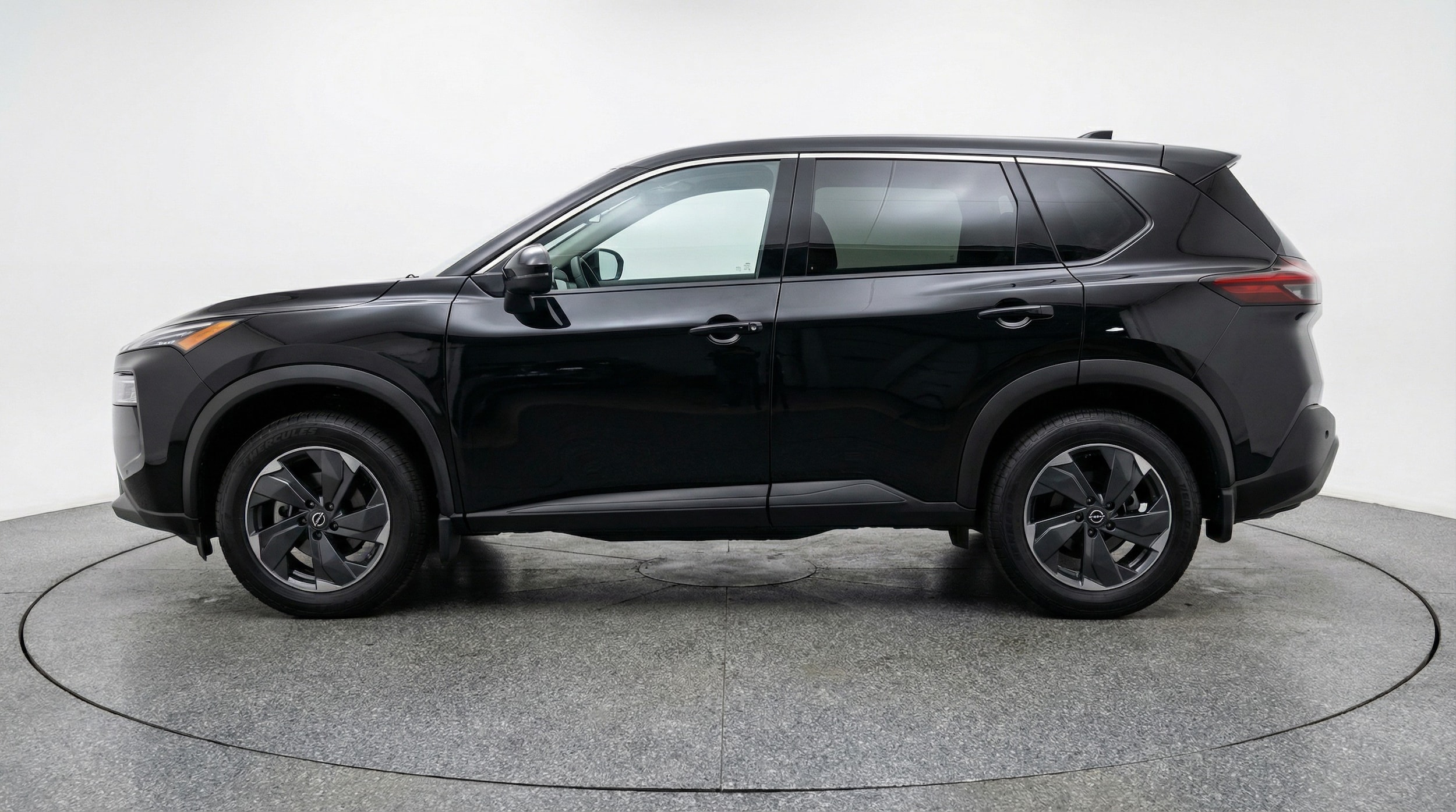 Thumbnail: 2025 Nissan Rogue - 4