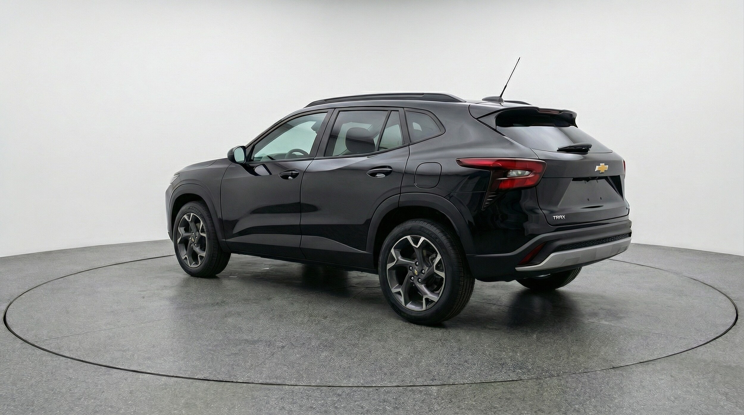 Thumbnail: 2025 Chevrolet Trax - 5