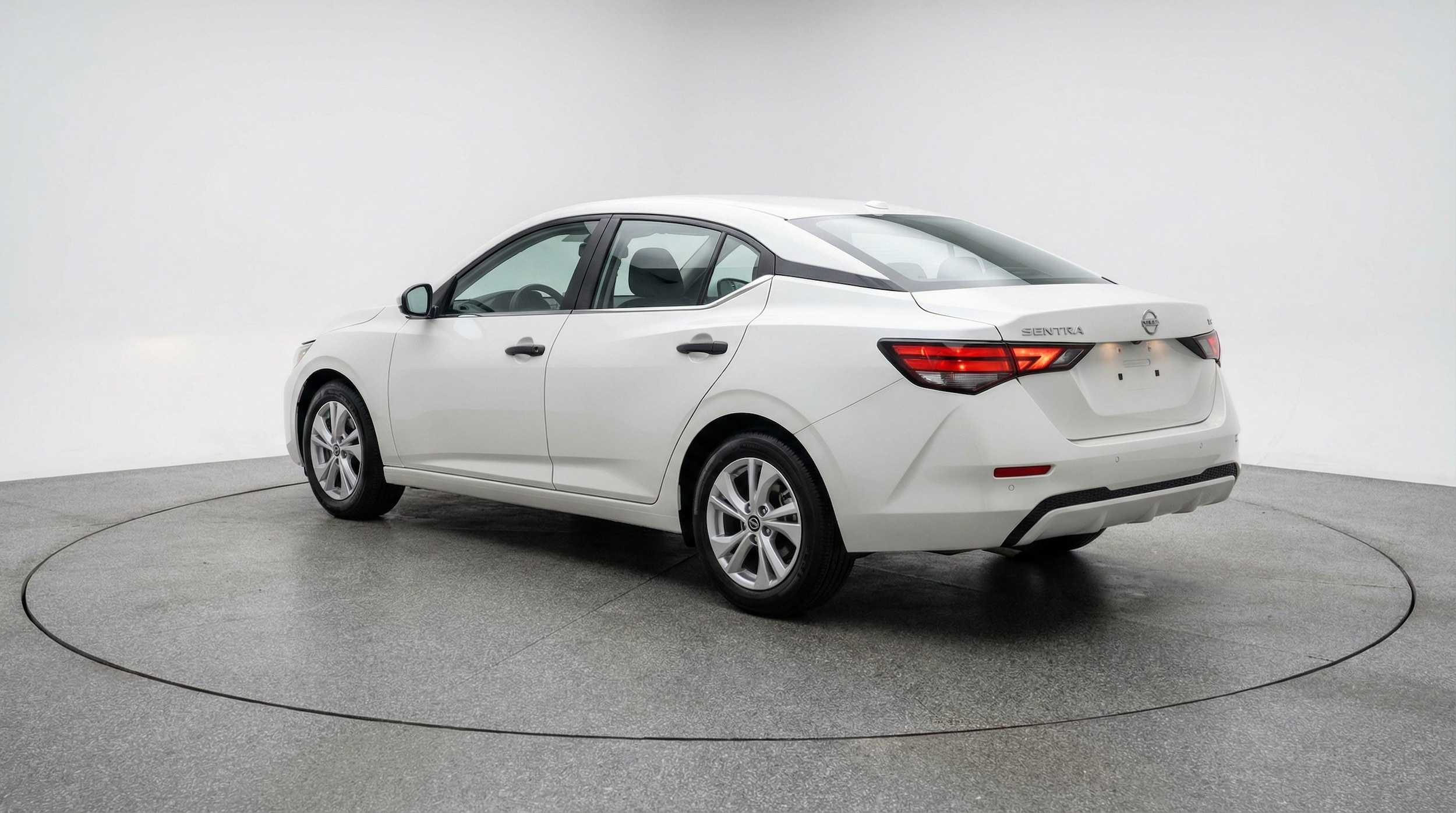 Thumbnail: 2025 Nissan Sentra - 5