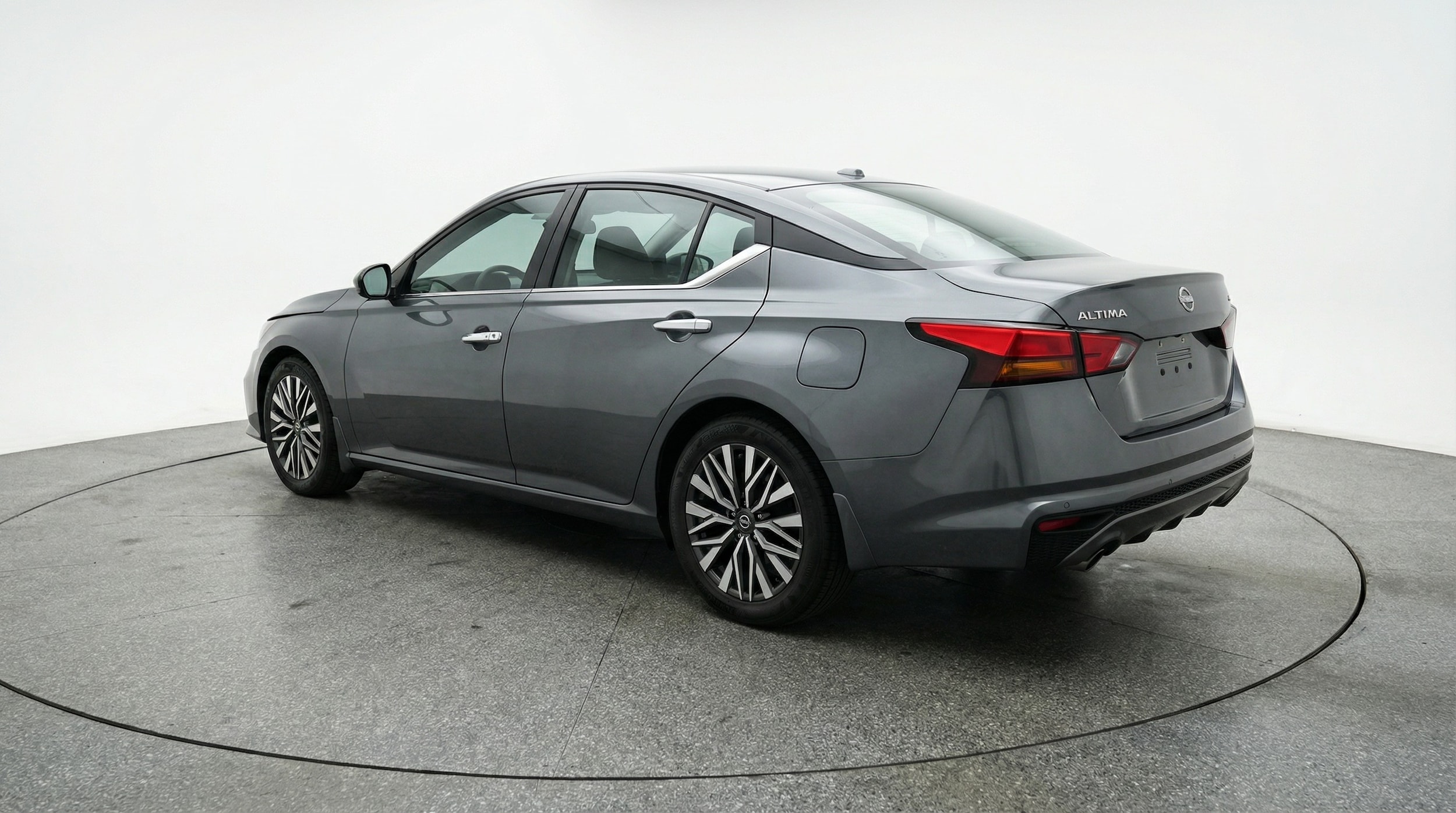 Thumbnail: 2025 Nissan Altima - 5