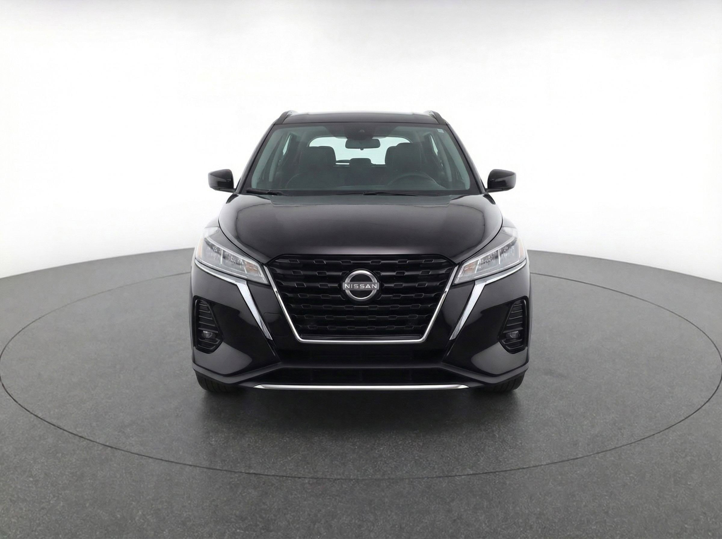 Thumbnail: 2025 Nissan Kicks - 2