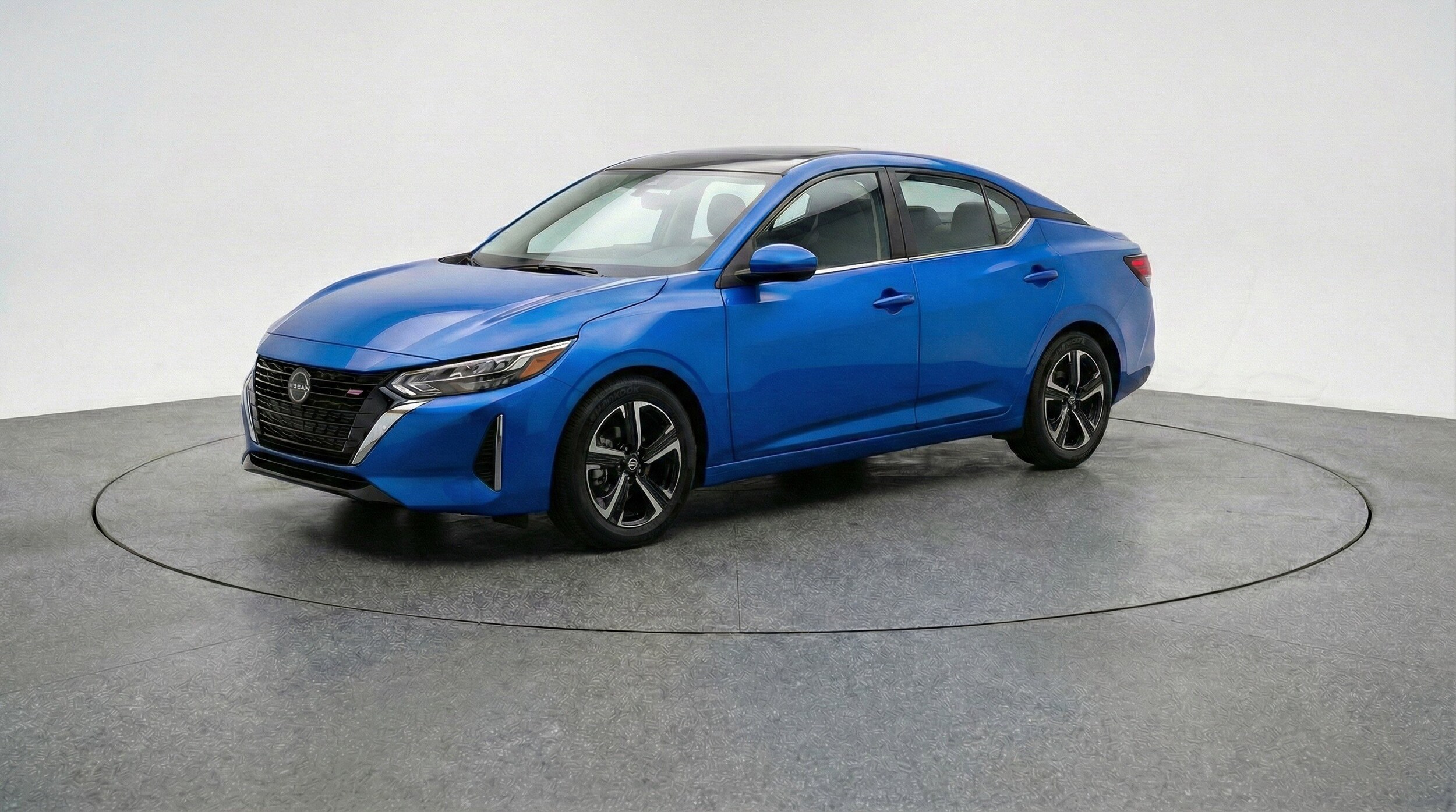 Thumbnail: 2025 Nissan Sentra - 3