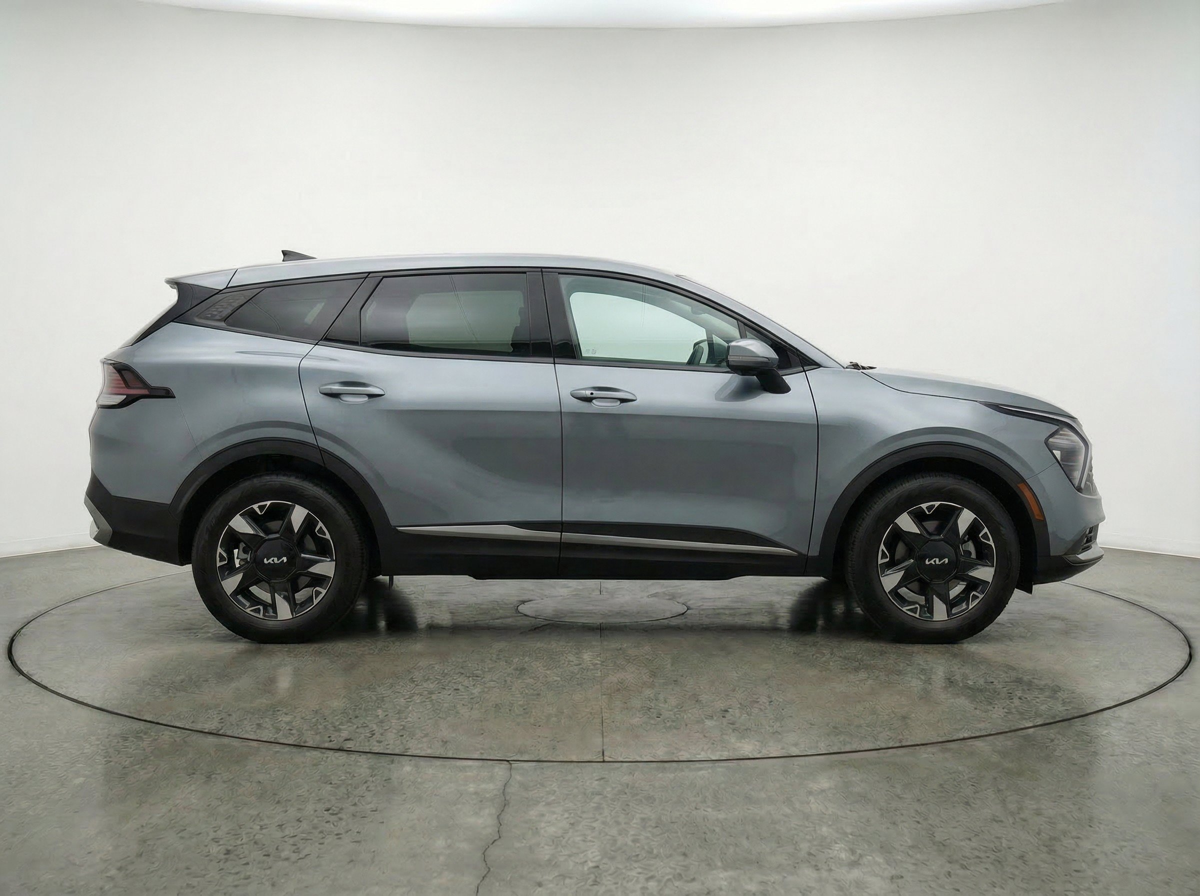 Thumbnail: 2026 Kia Sportage - 5