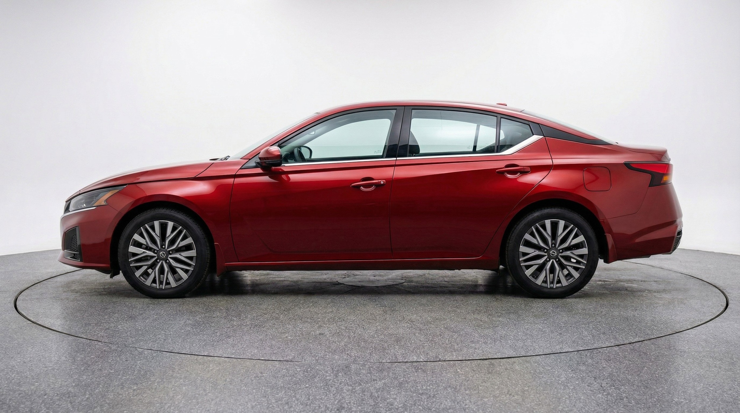 Thumbnail: 2025 Nissan Altima - 5