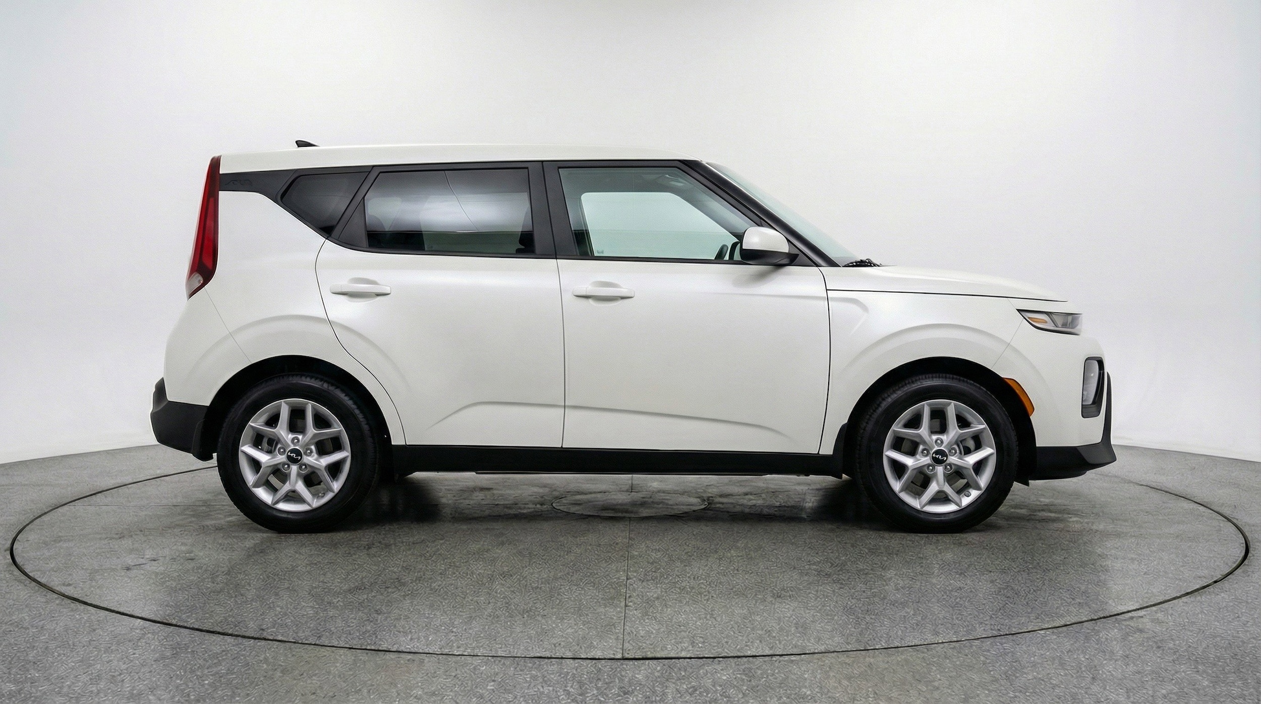 Thumbnail: 2025 Kia Soul - 11