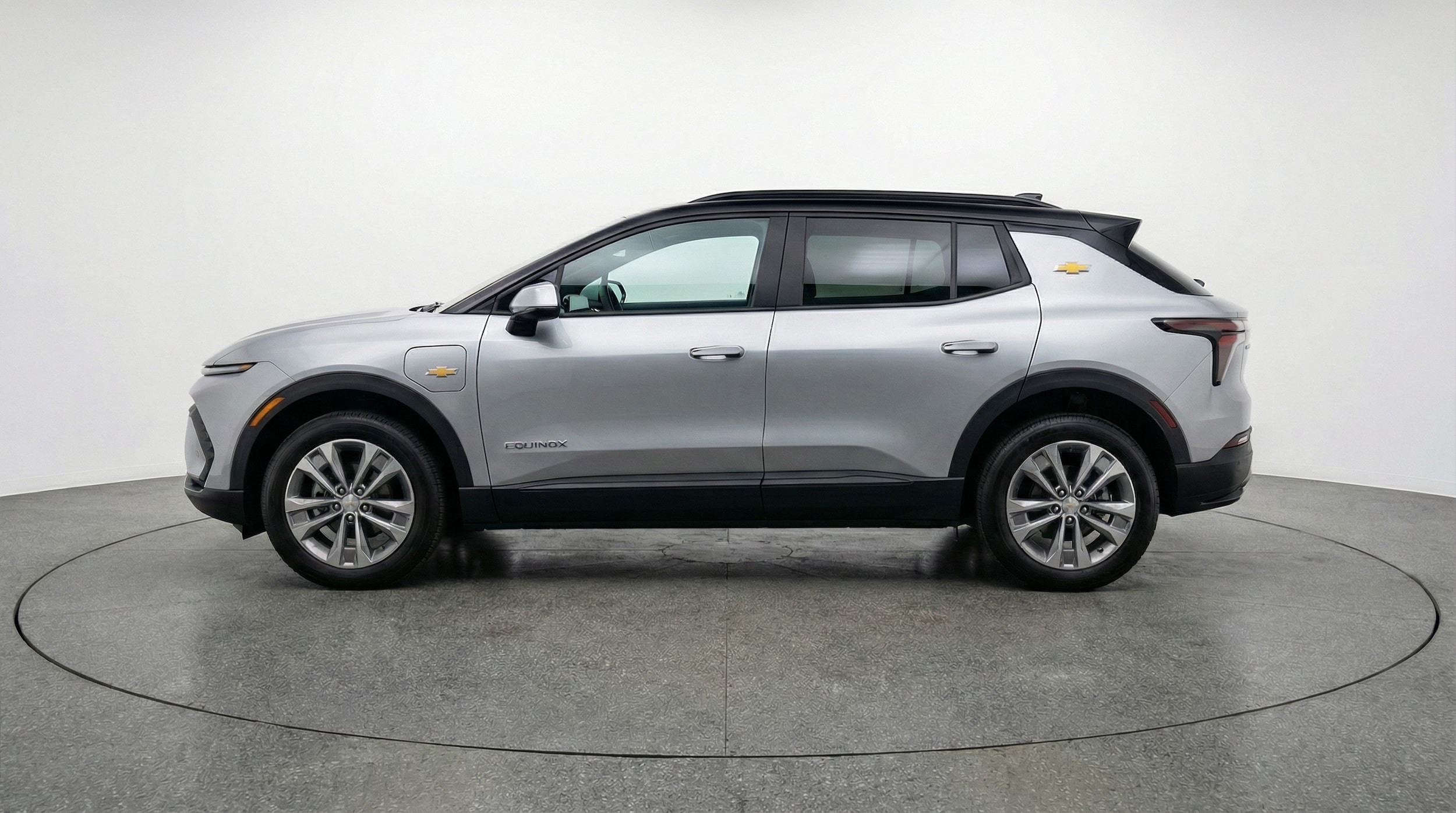 Thumbnail: 2025 Chevrolet Equinox - 4