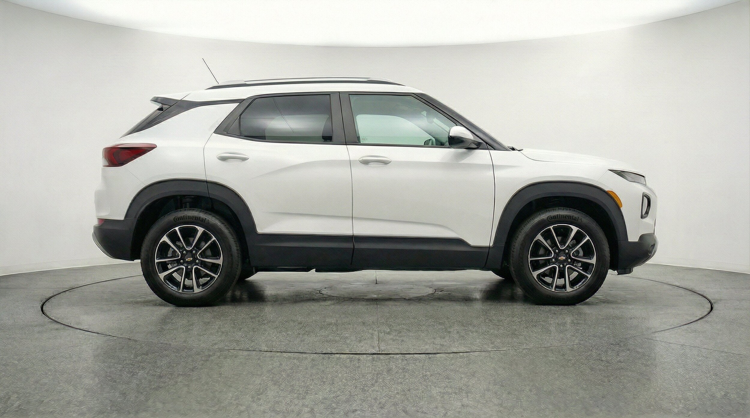 Thumbnail: 2025 Chevrolet TrailBlazer - 5