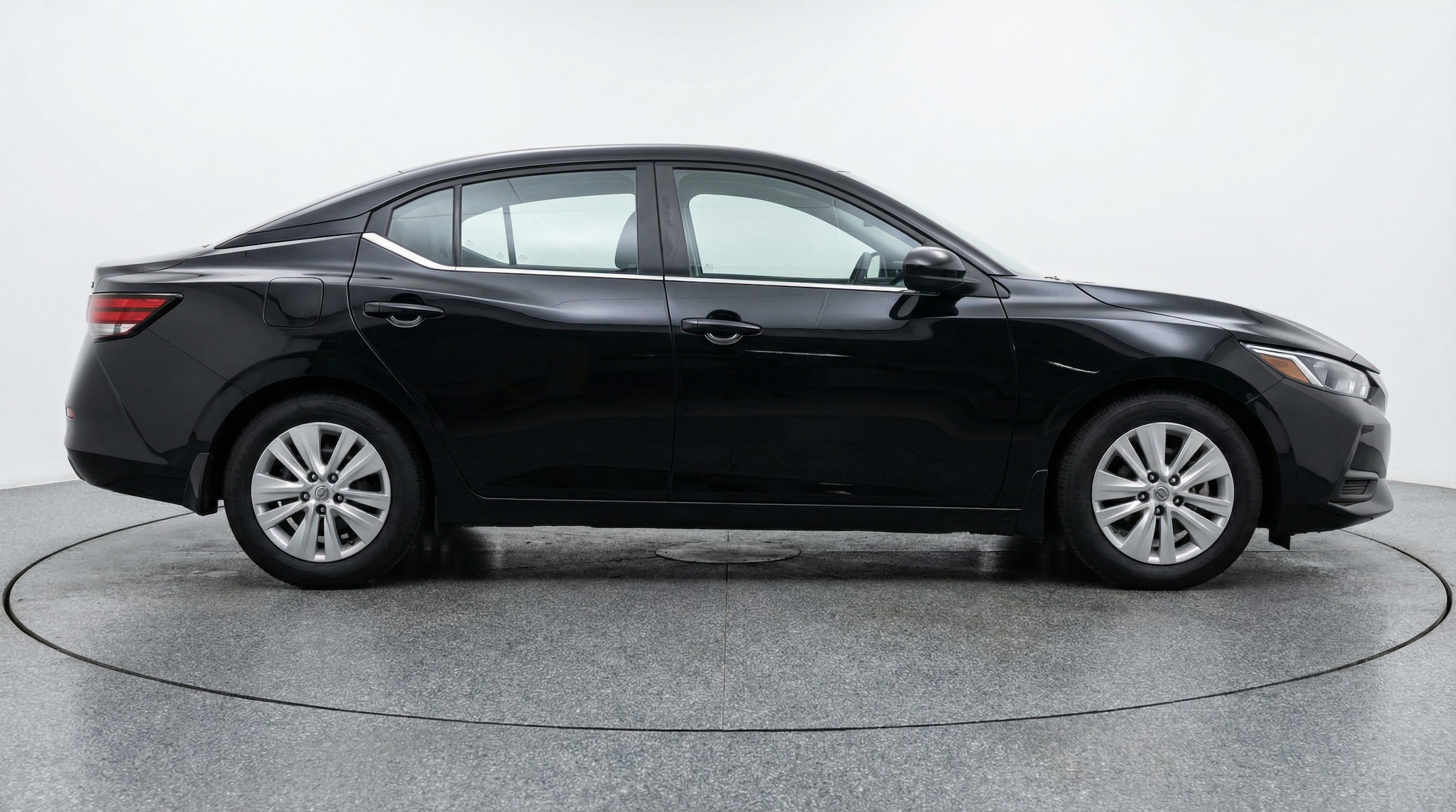 Thumbnail: 2025 Nissan Sentra - 8