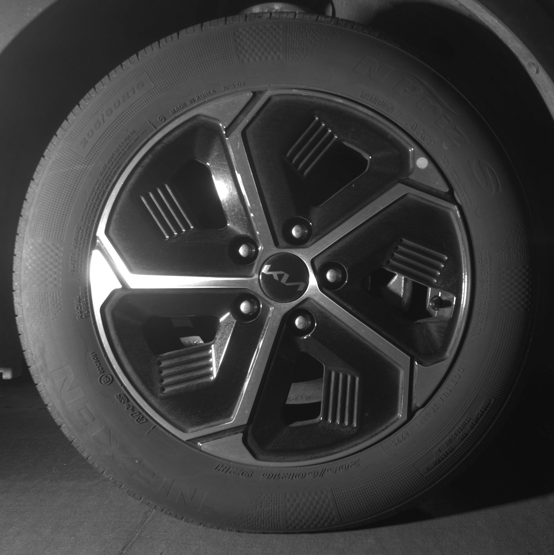Thumbnail: 2026 Kia Niro - 13