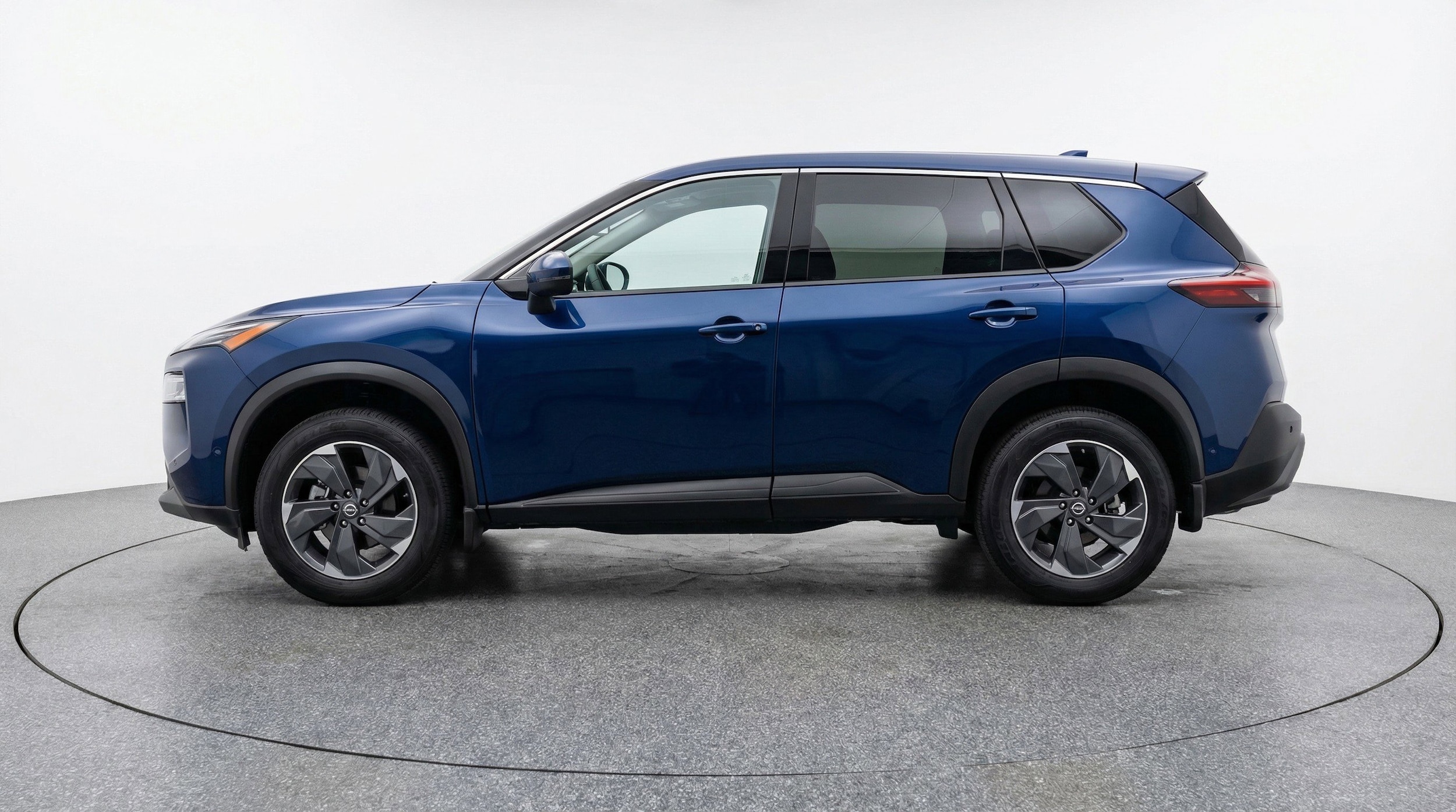 Thumbnail: 2025 Nissan Rogue - 5