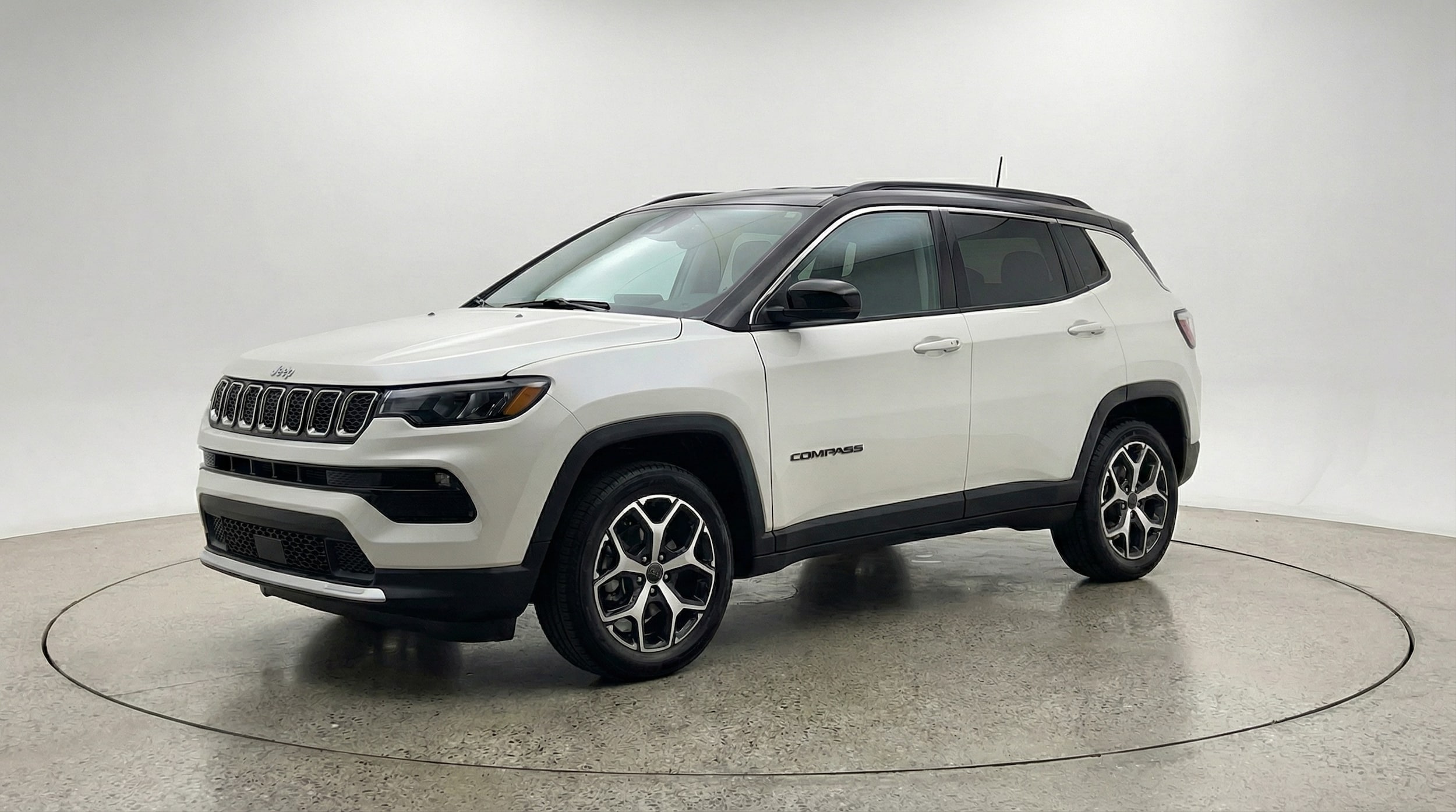 Thumbnail: 2025 Jeep Compass - 3