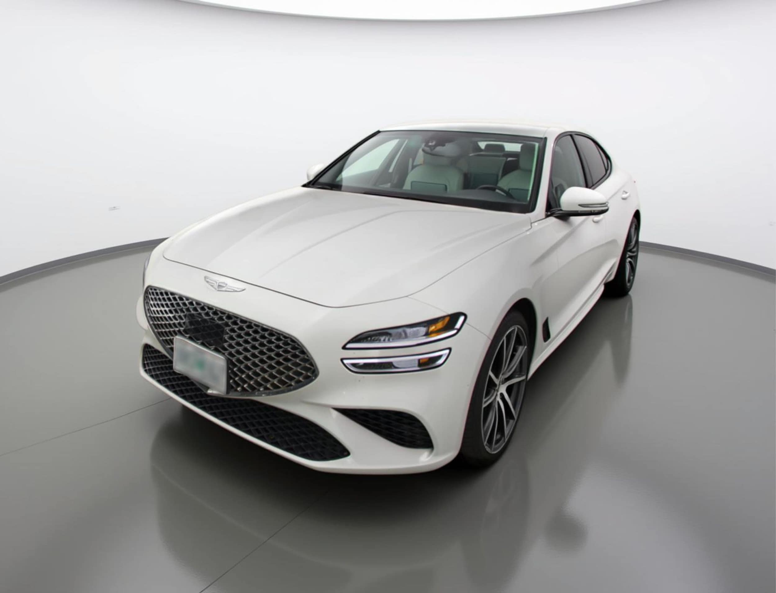 Thumbnail: 2025 Genesis G70 - 3