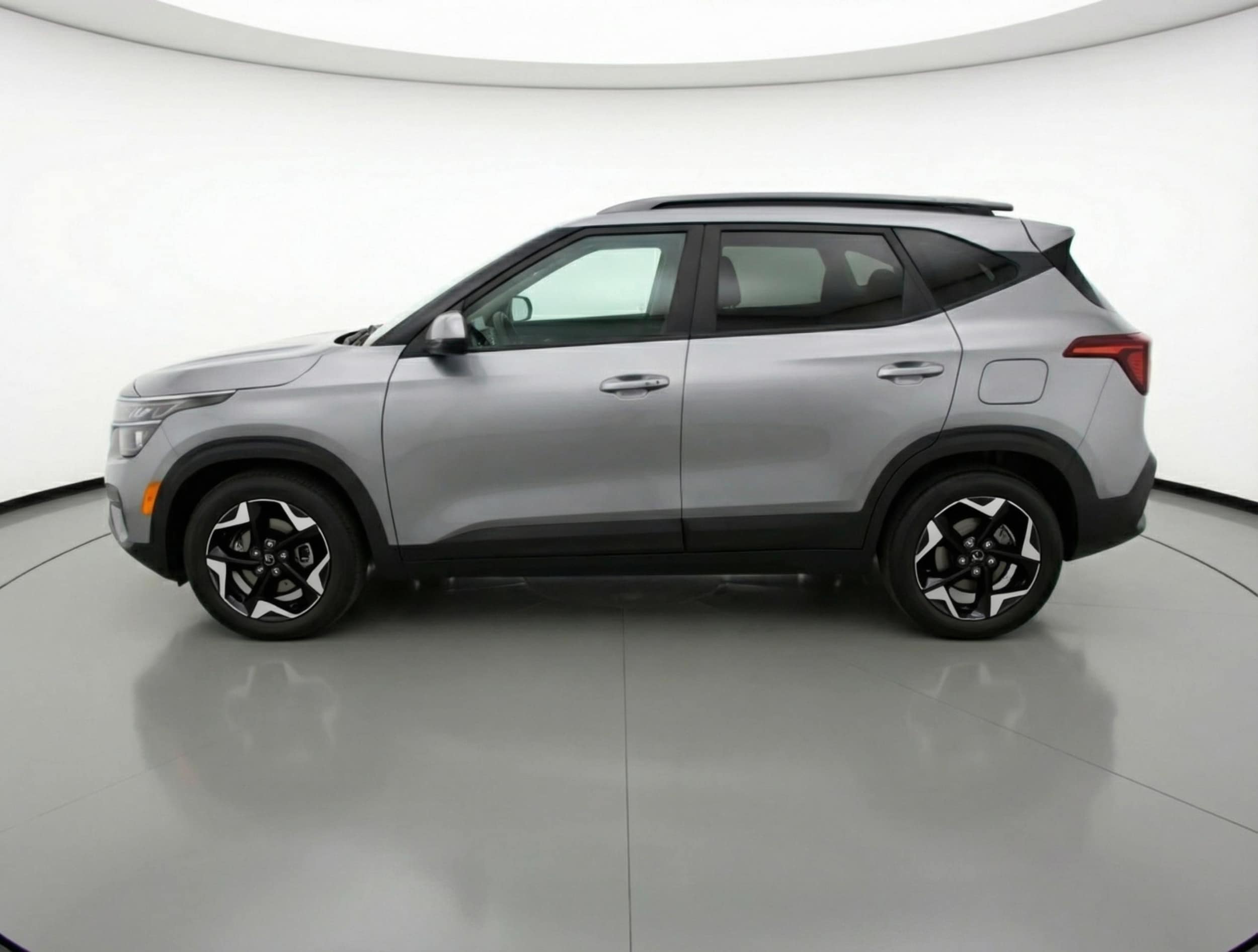 Thumbnail: 2025 Kia Seltos - 4