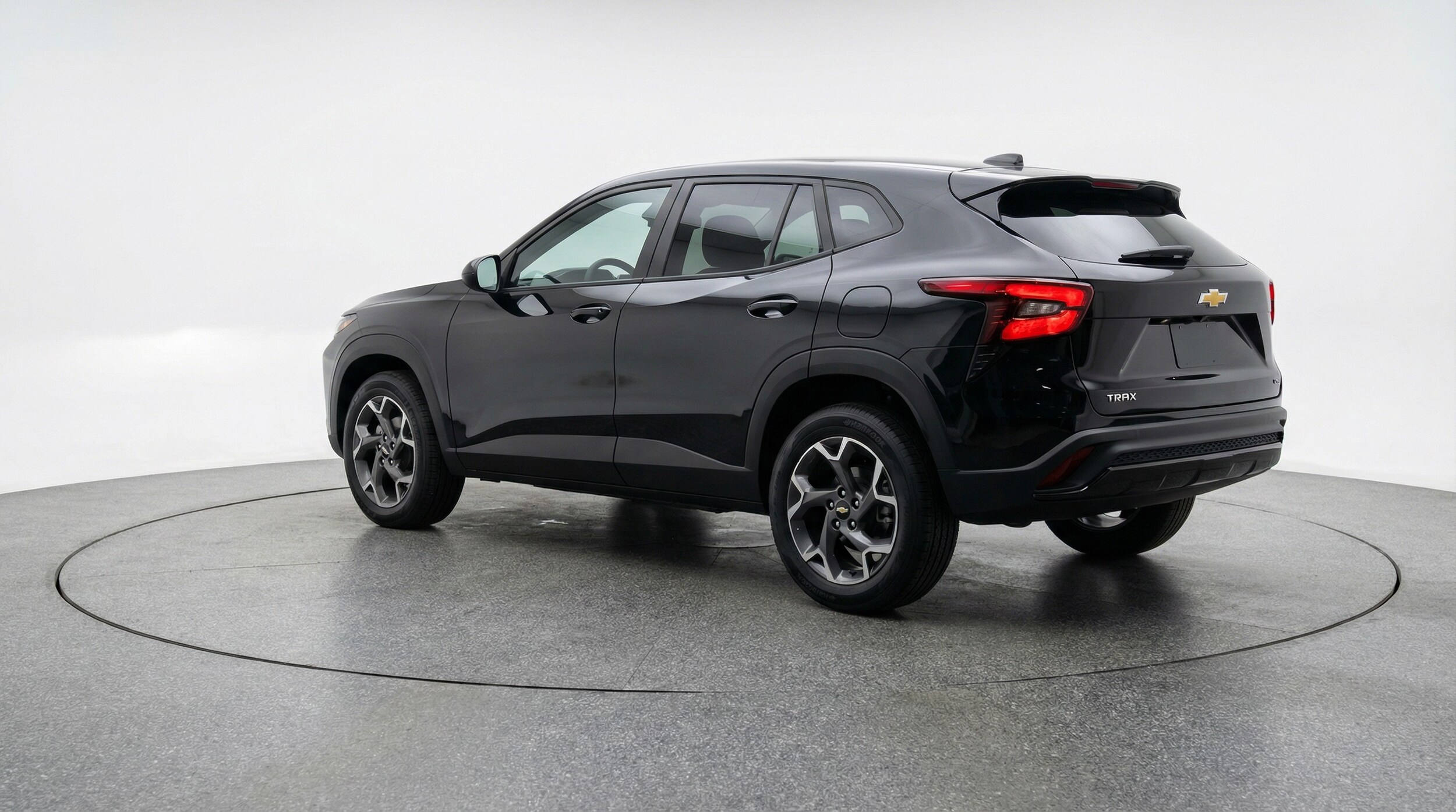 Thumbnail: 2025 Chevrolet Trax - 5