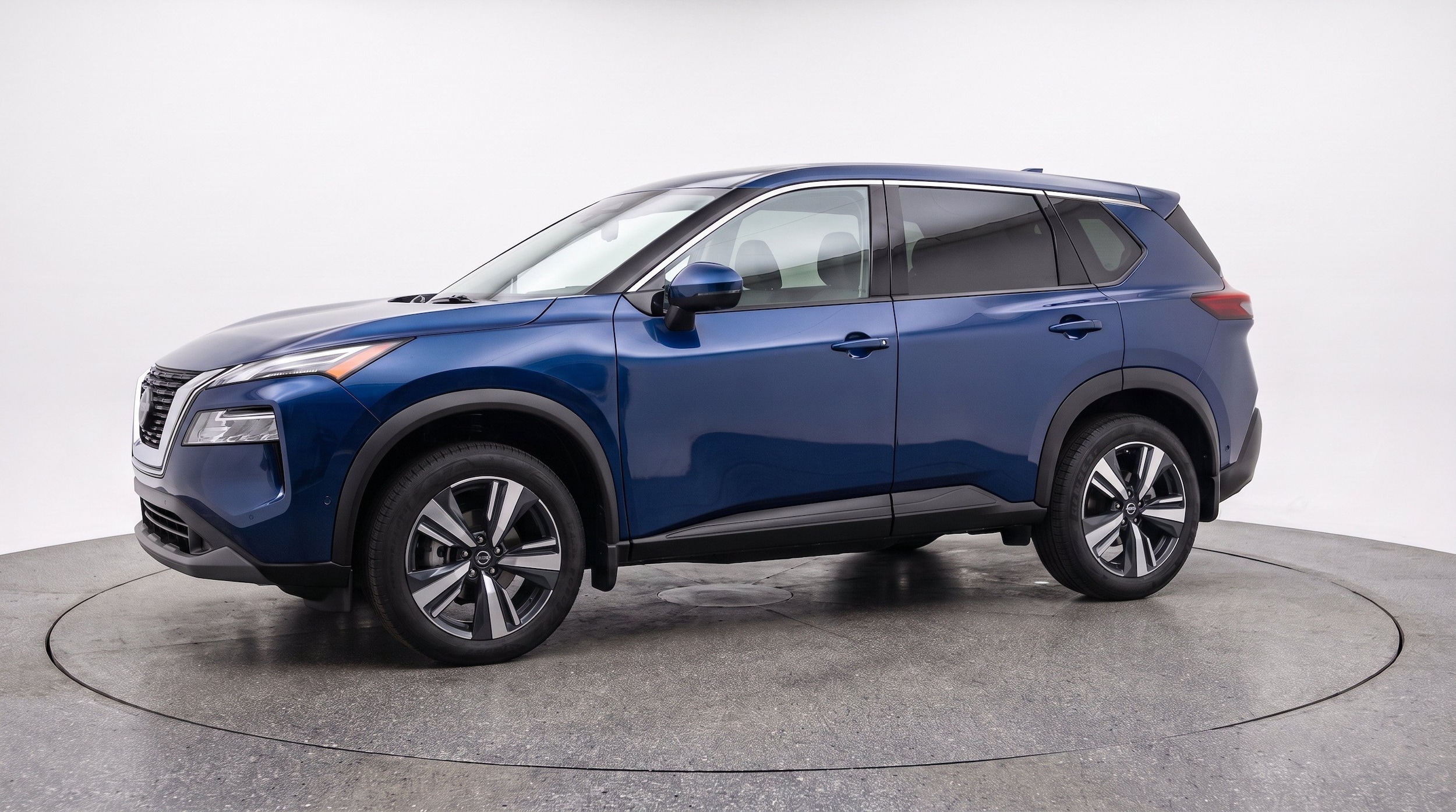 Thumbnail: 2026 Nissan Rogue - 3