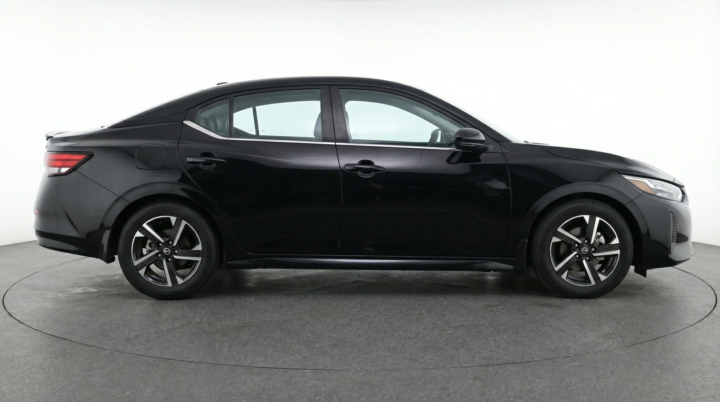 Thumbnail: 2025 Nissan Sentra - 8