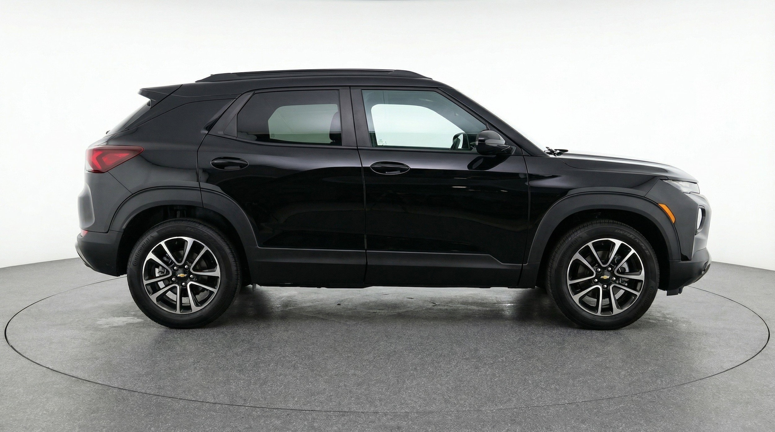 Thumbnail: 2025 Chevrolet TrailBlazer - 11