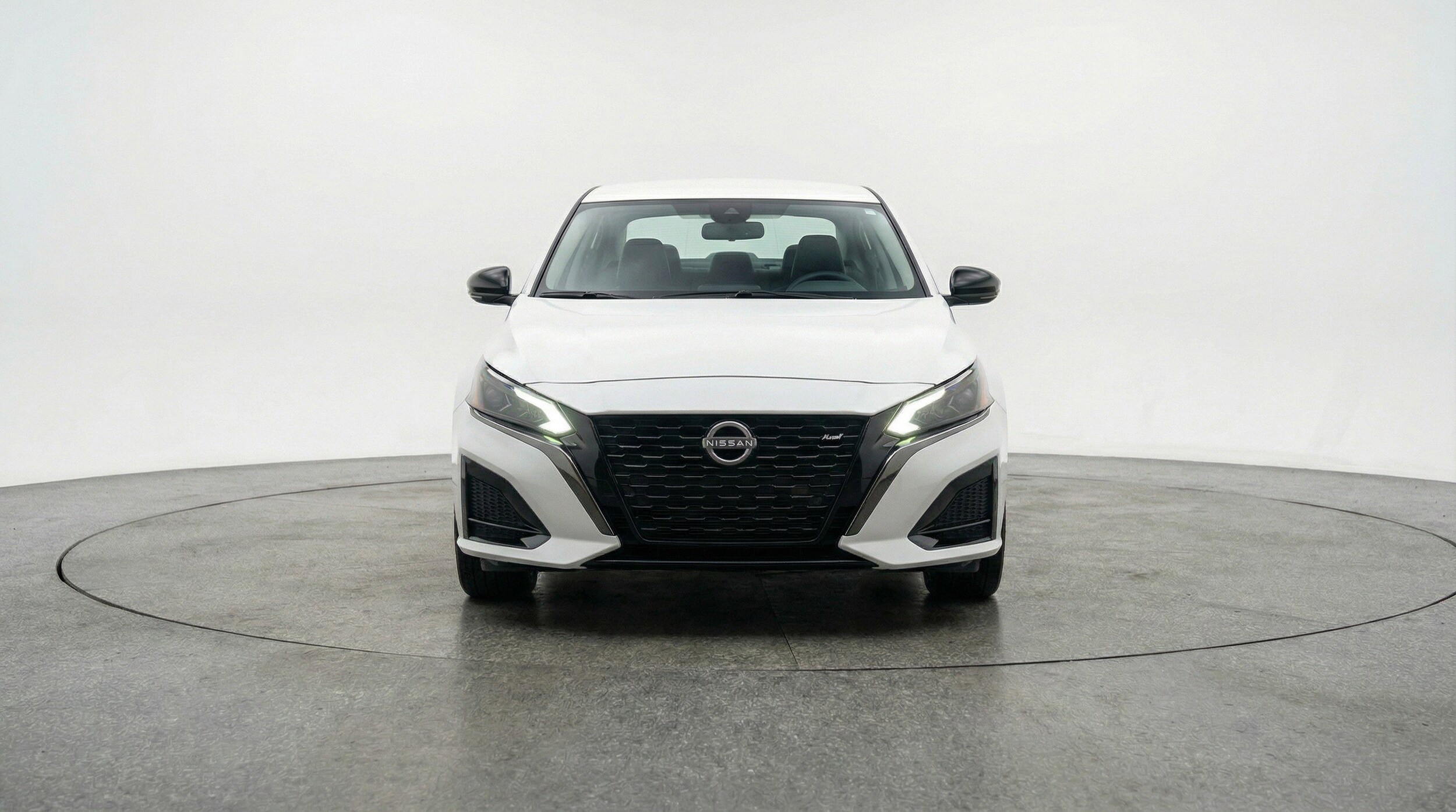 Thumbnail: 2025 Nissan Altima - 2