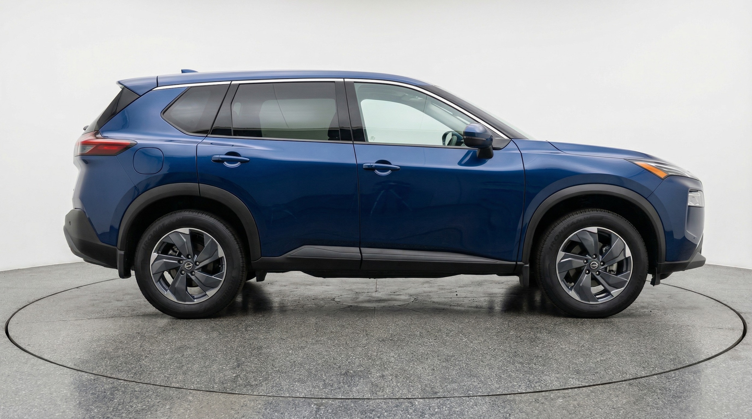 Thumbnail: 2025 Nissan Rogue - 8