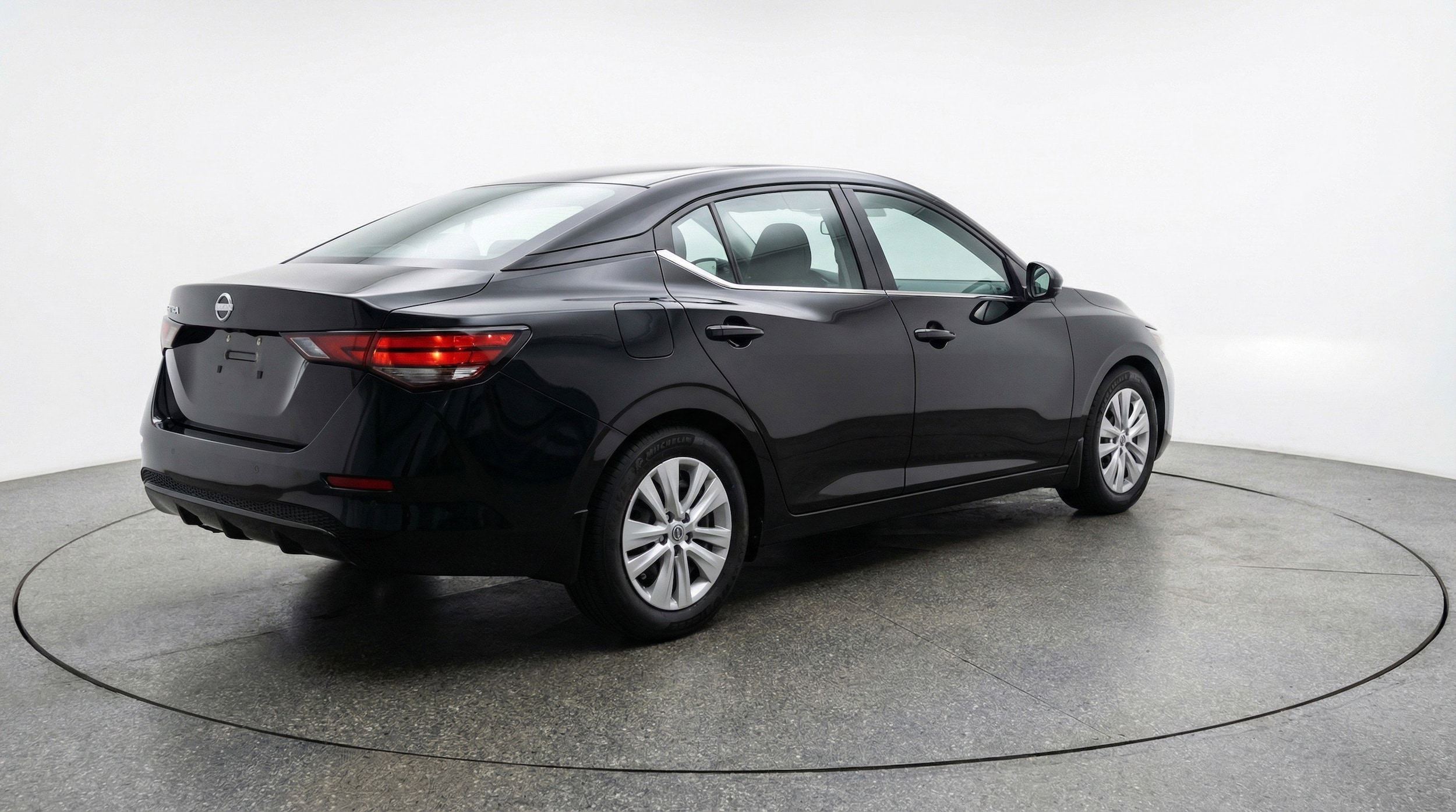 Thumbnail: 2025 Nissan Sentra - 9