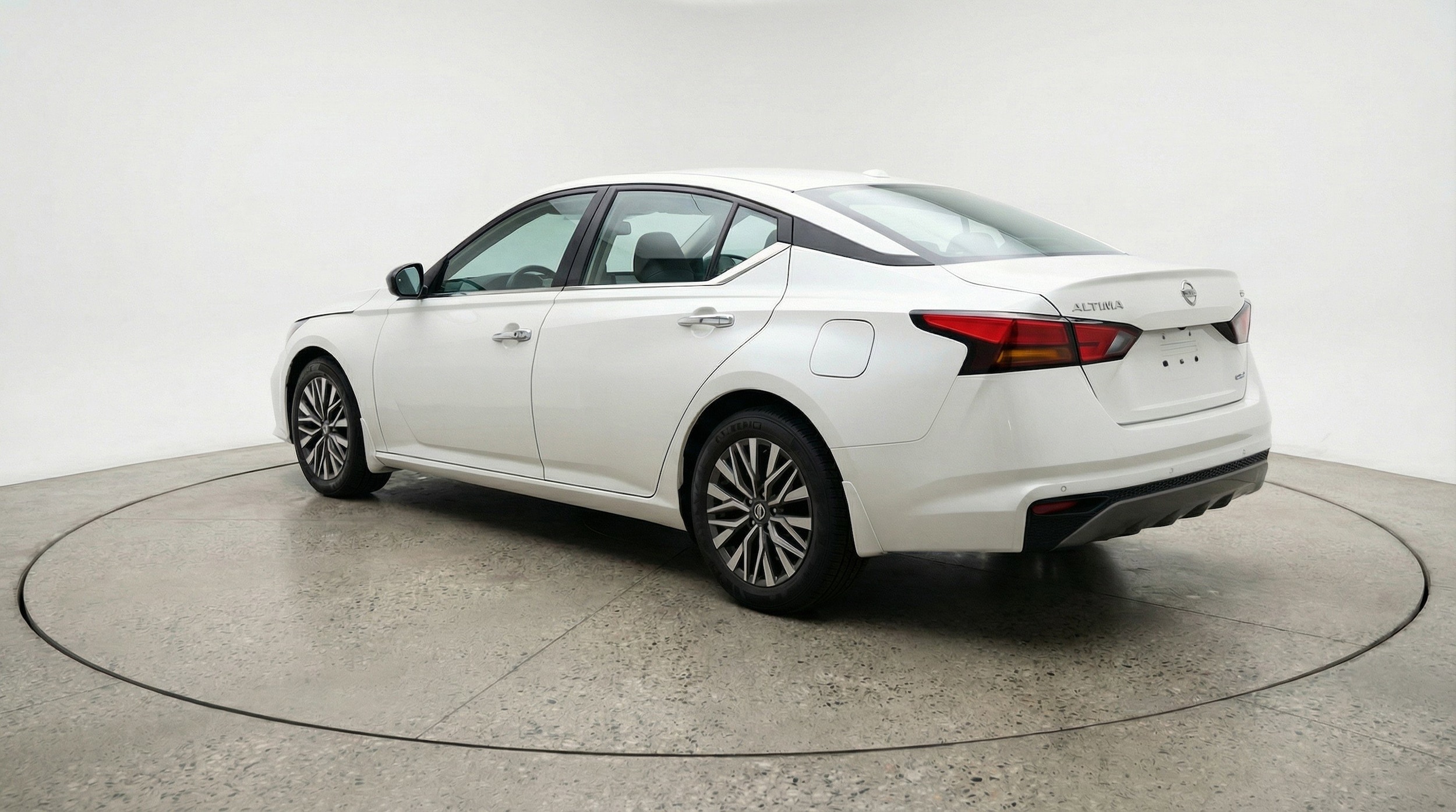 Thumbnail: 2025 Nissan Altima - 6