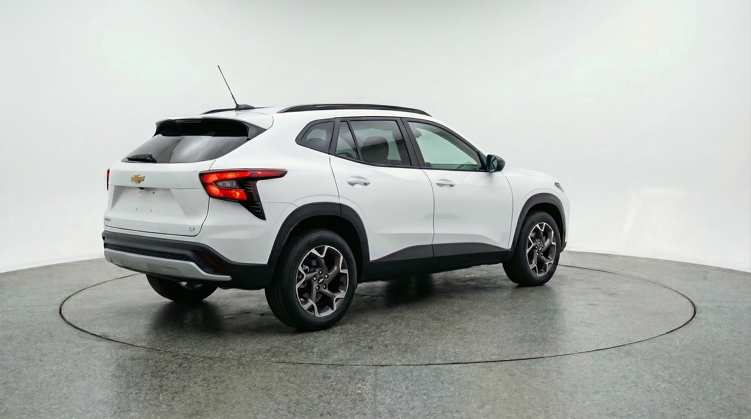 Thumbnail: 2025 Chevrolet Trax - 7