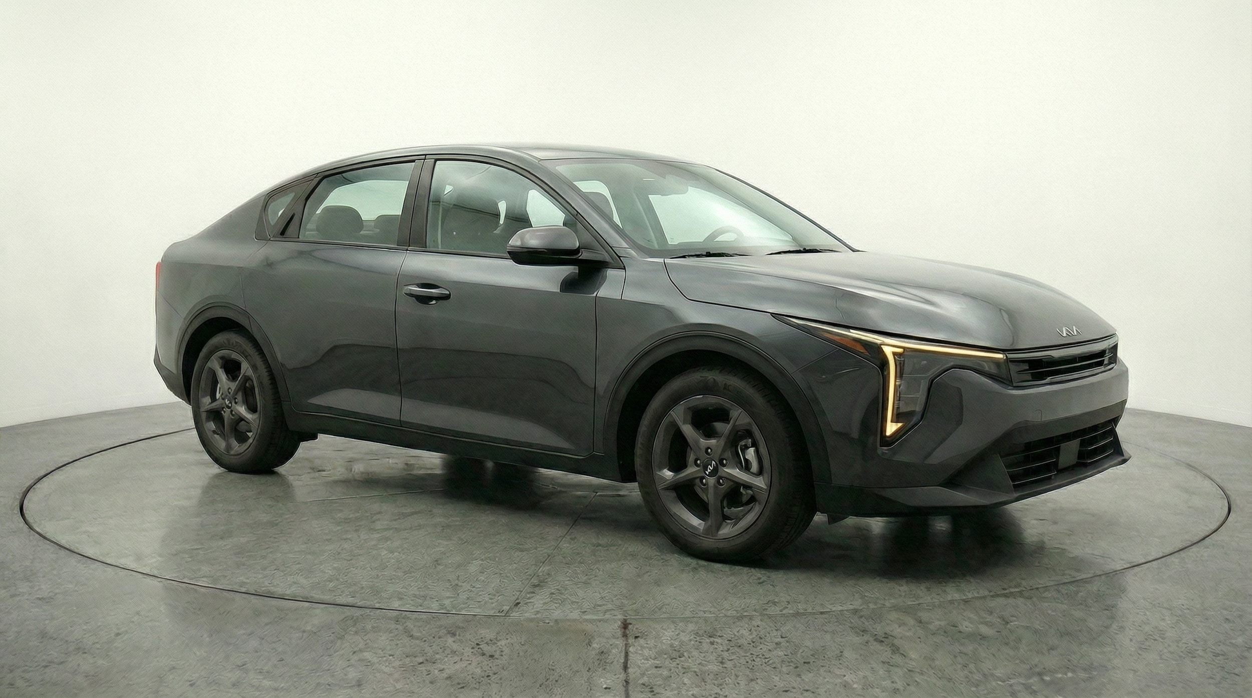 Thumbnail: 2025 Kia K4 - 1