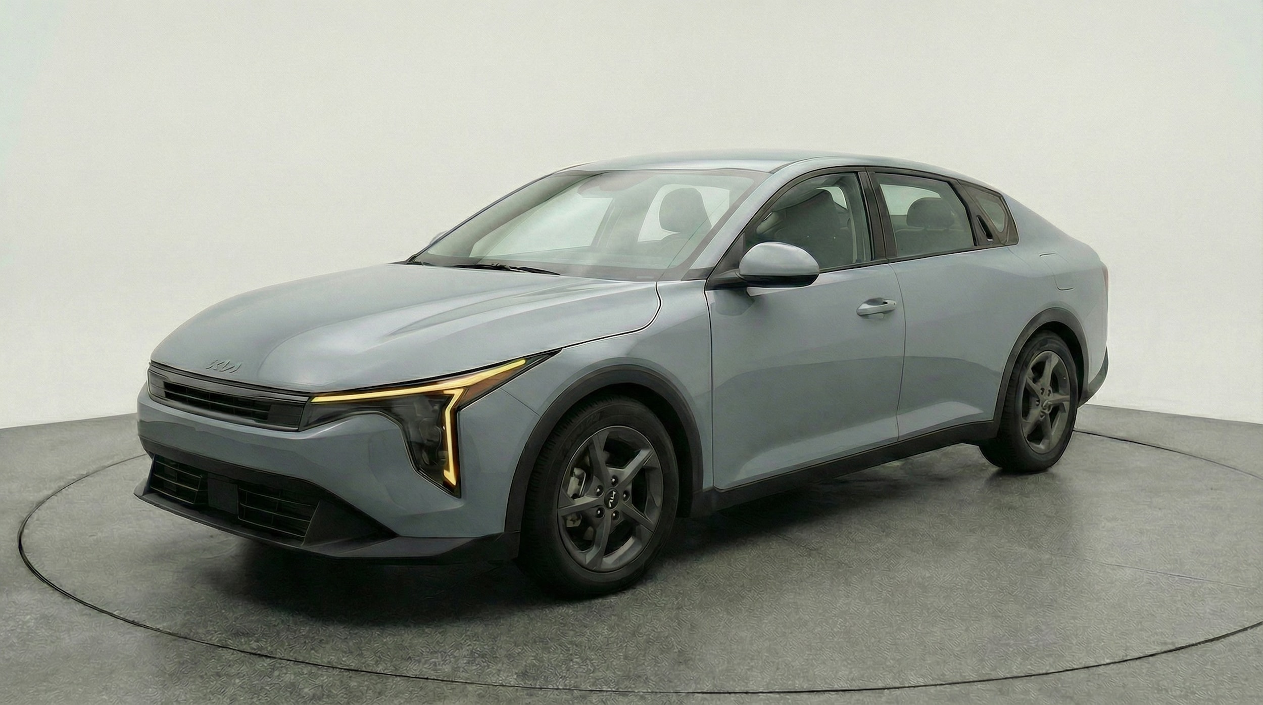 Thumbnail: 2025 Kia K4 - 3