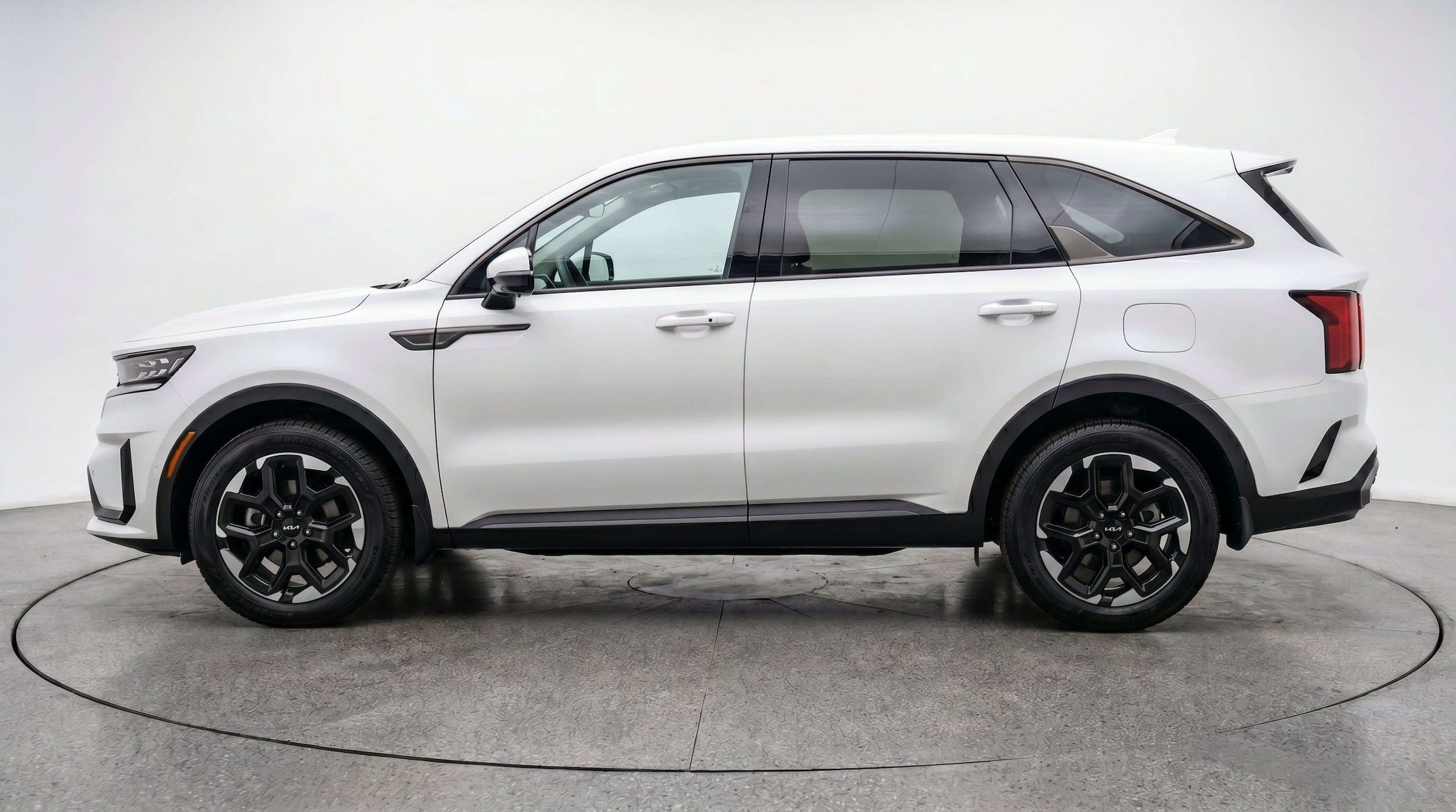 Thumbnail: 2024 Kia Sorento - 5