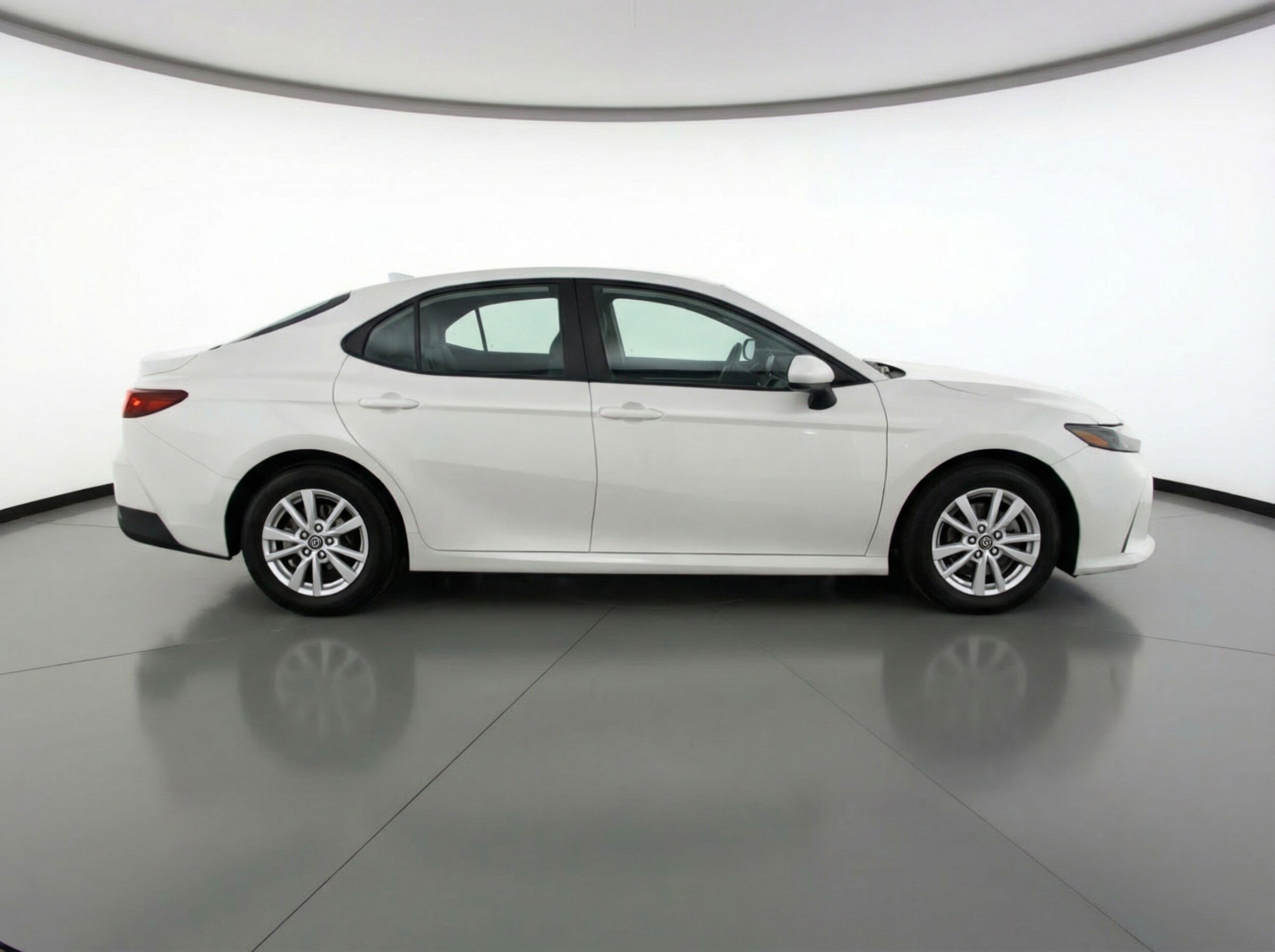 Thumbnail: 2025 Toyota Camry - 11