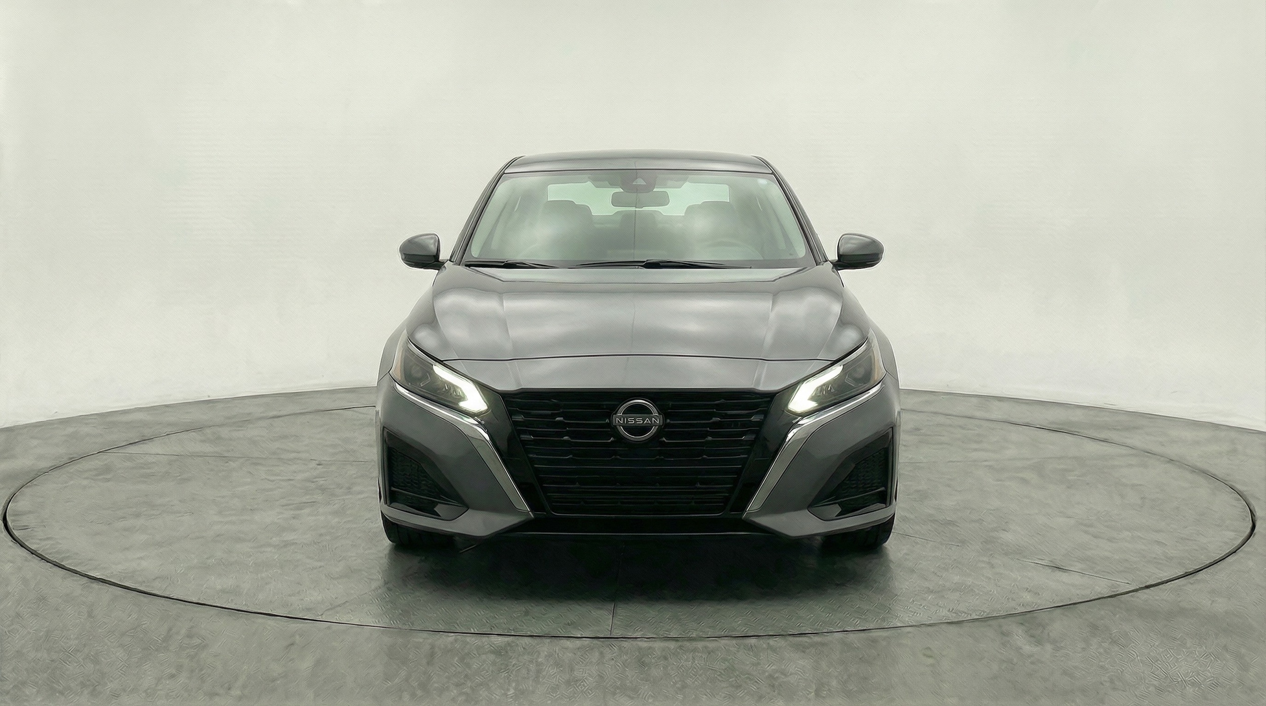 Thumbnail: 2025 Nissan Altima - 2