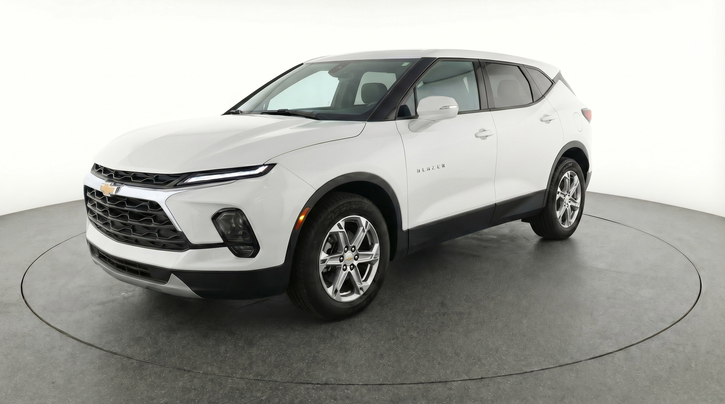 Thumbnail: 2025 Chevrolet Blazer - 3