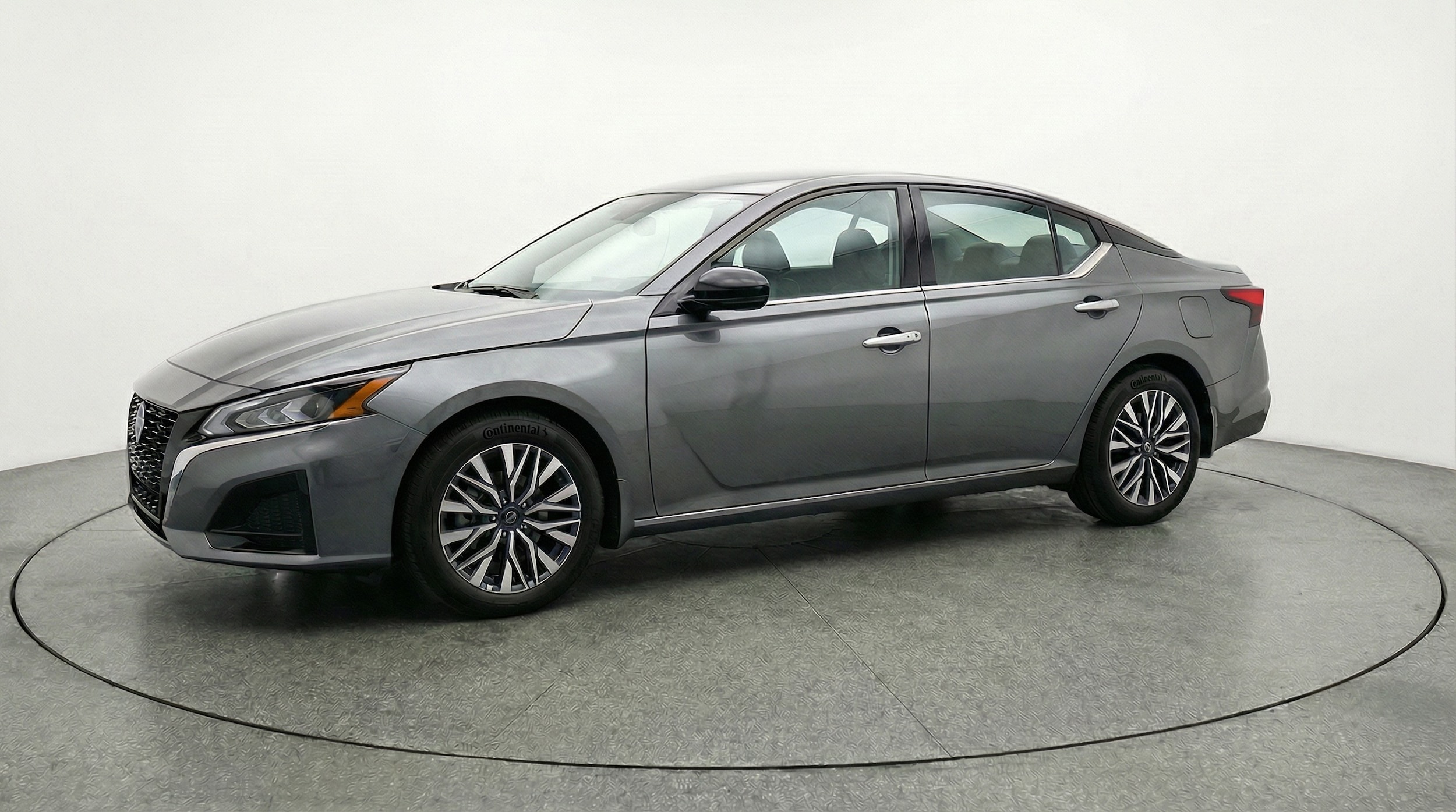 Thumbnail: 2025 Nissan Altima - 3