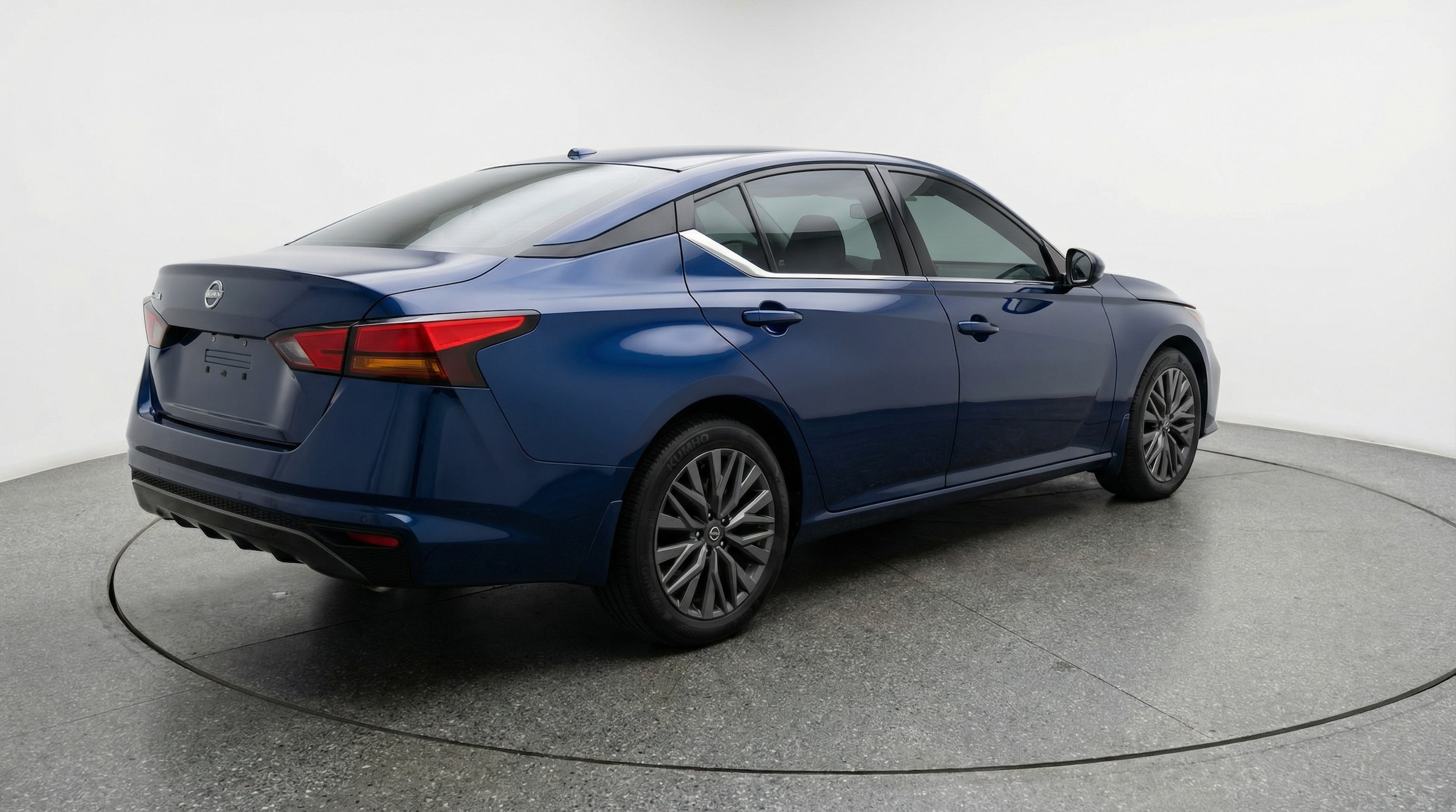 Thumbnail: 2025 Nissan Altima - 7