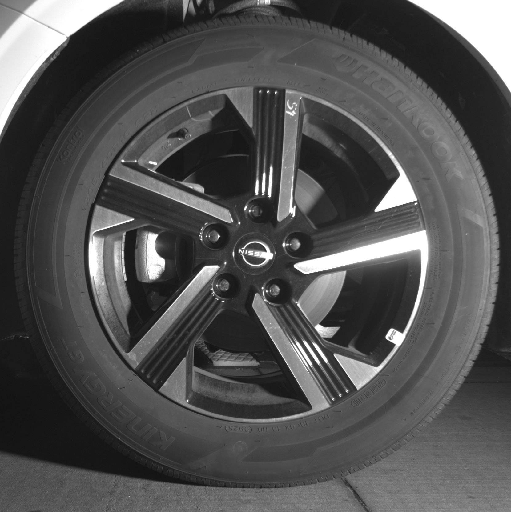 Thumbnail: 2025 Nissan Sentra - 12