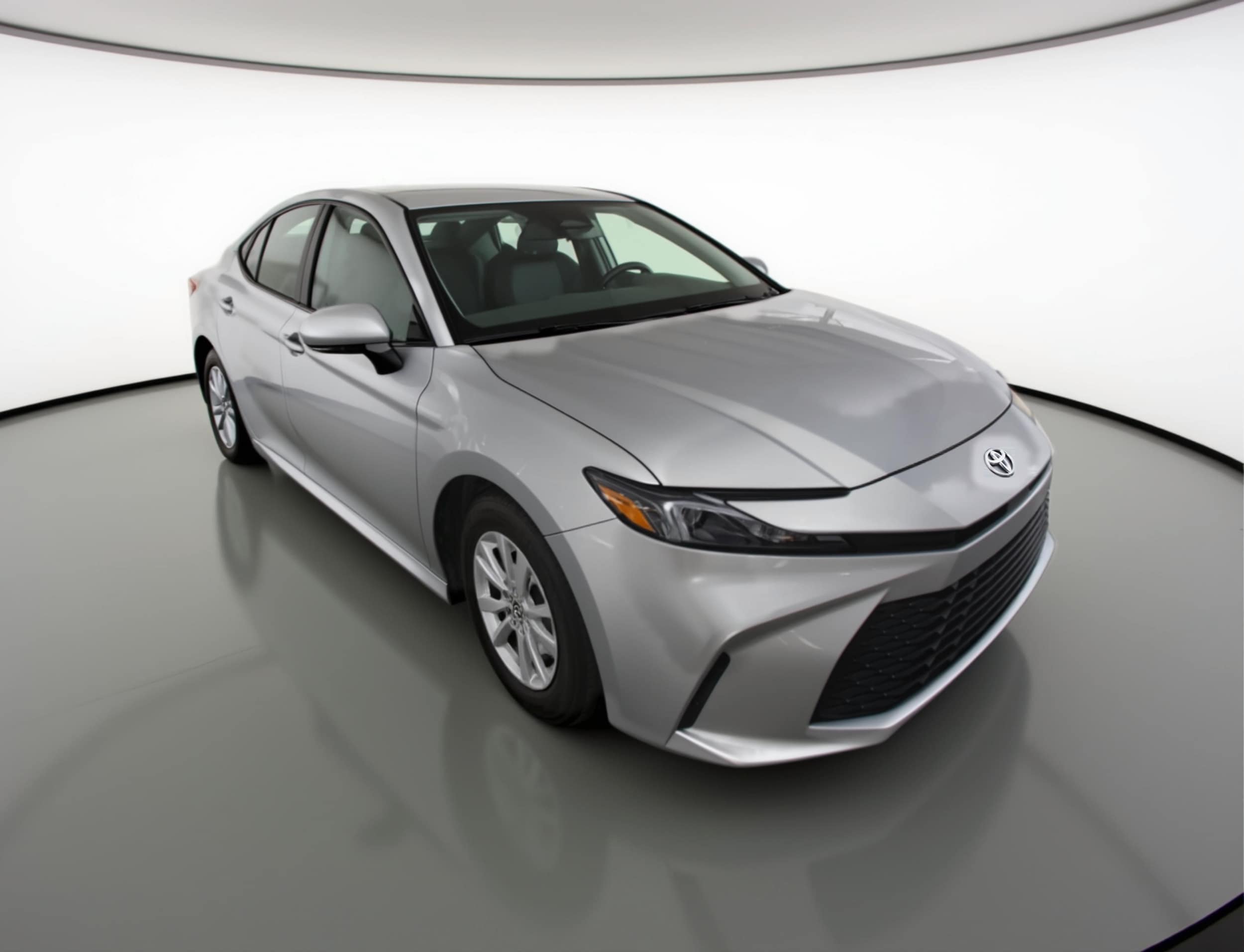 2025 Toyota Camry LE FWD