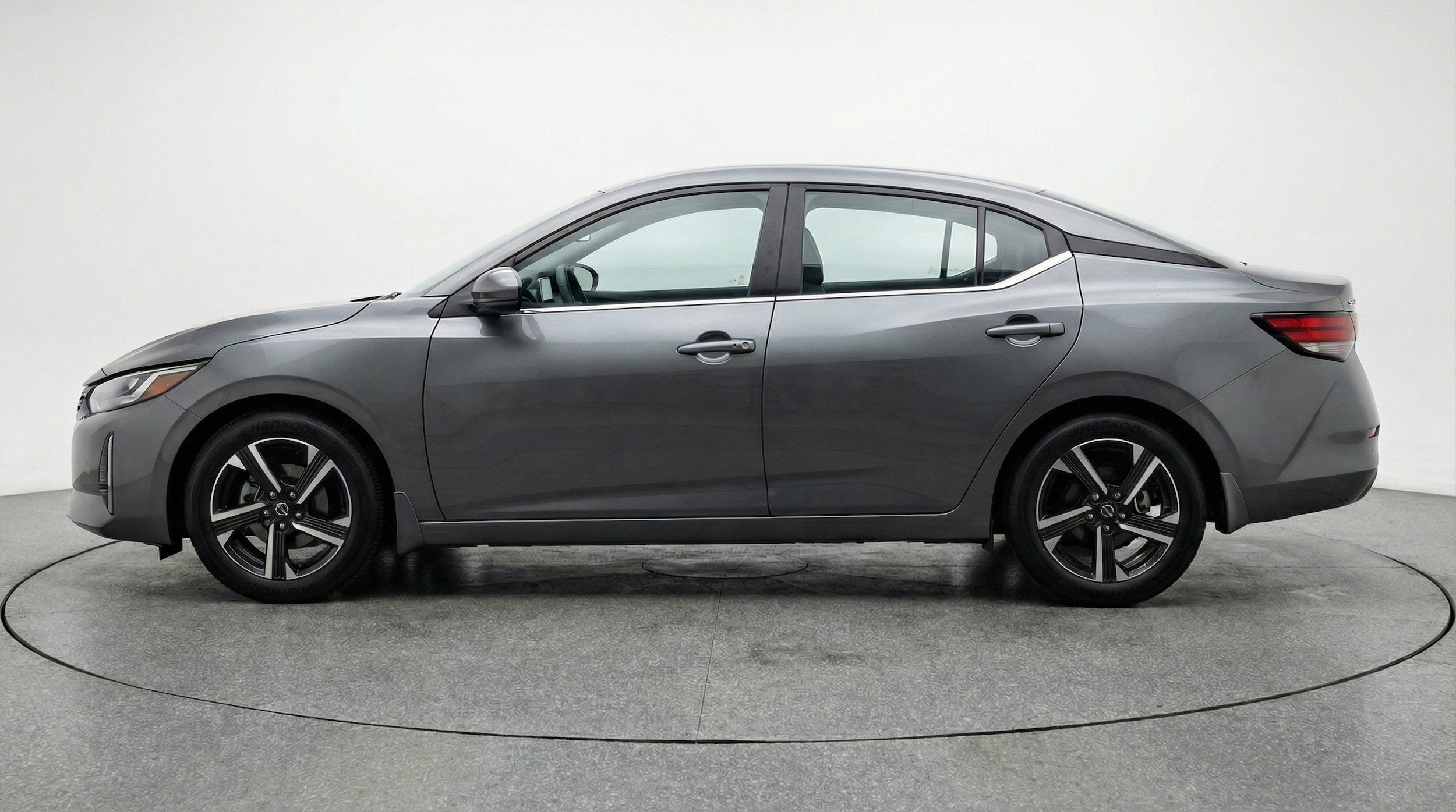 Thumbnail: 2025 Nissan Sentra - 5